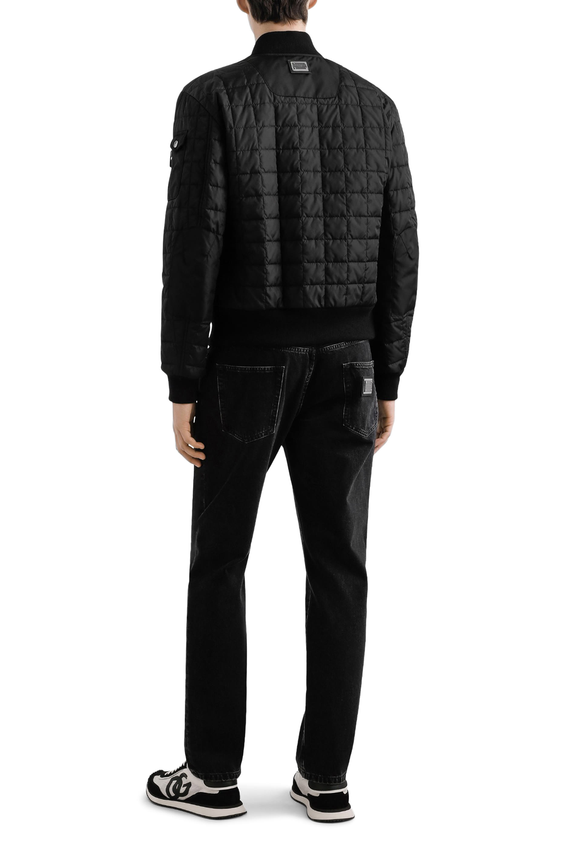 تيشيرت بطبعة شعار الماركة قطن