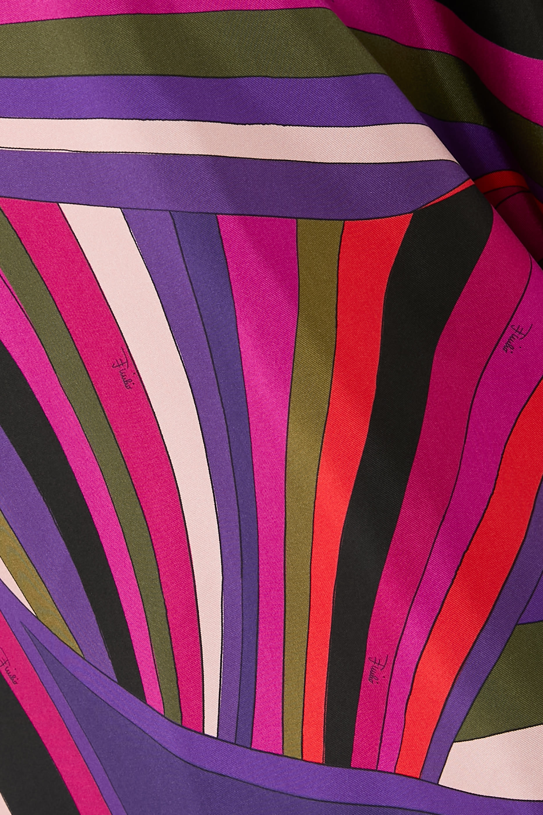 قفطان قصير بنقشة ايريد