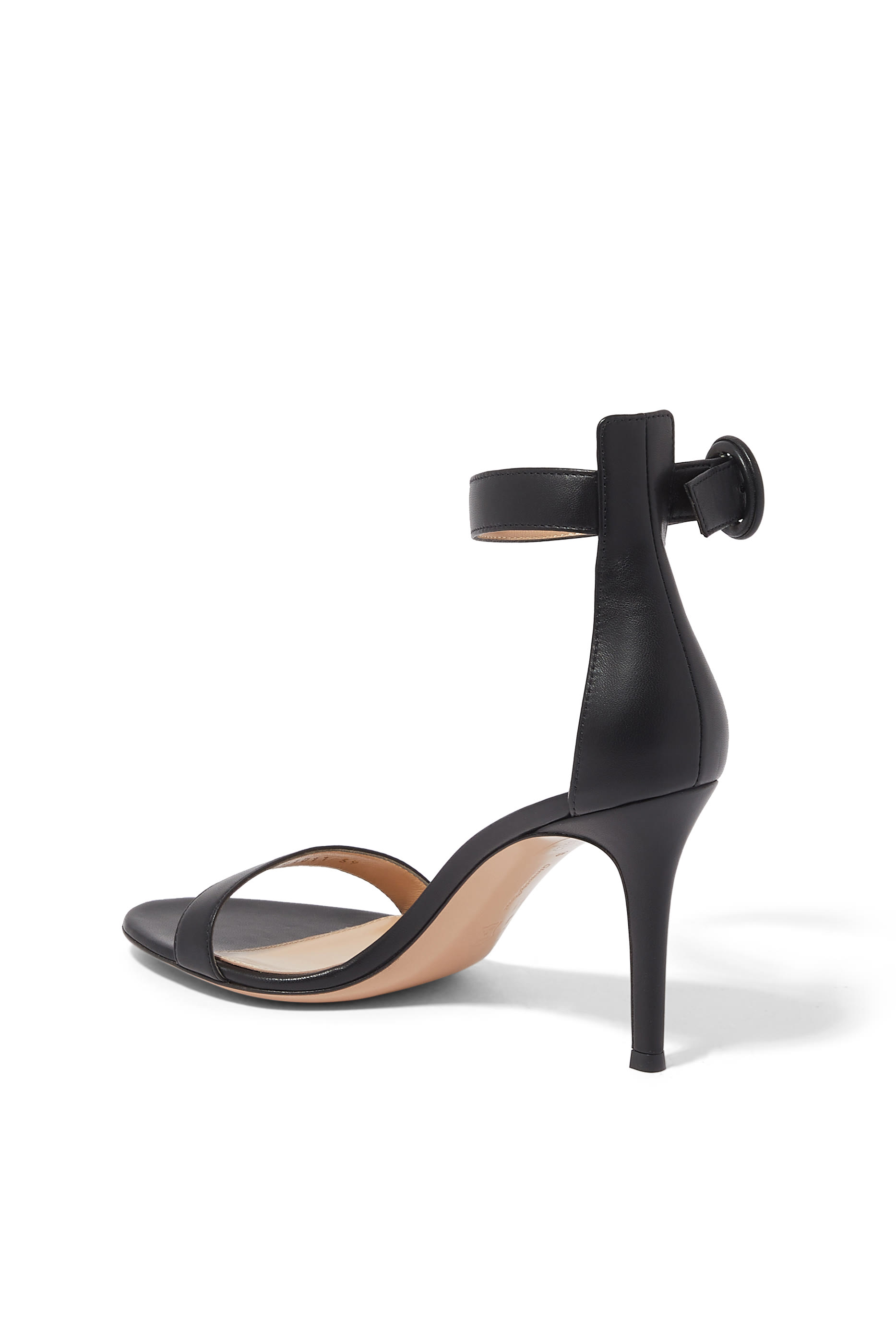 صندل بورتوفينو 85 جلد نابا