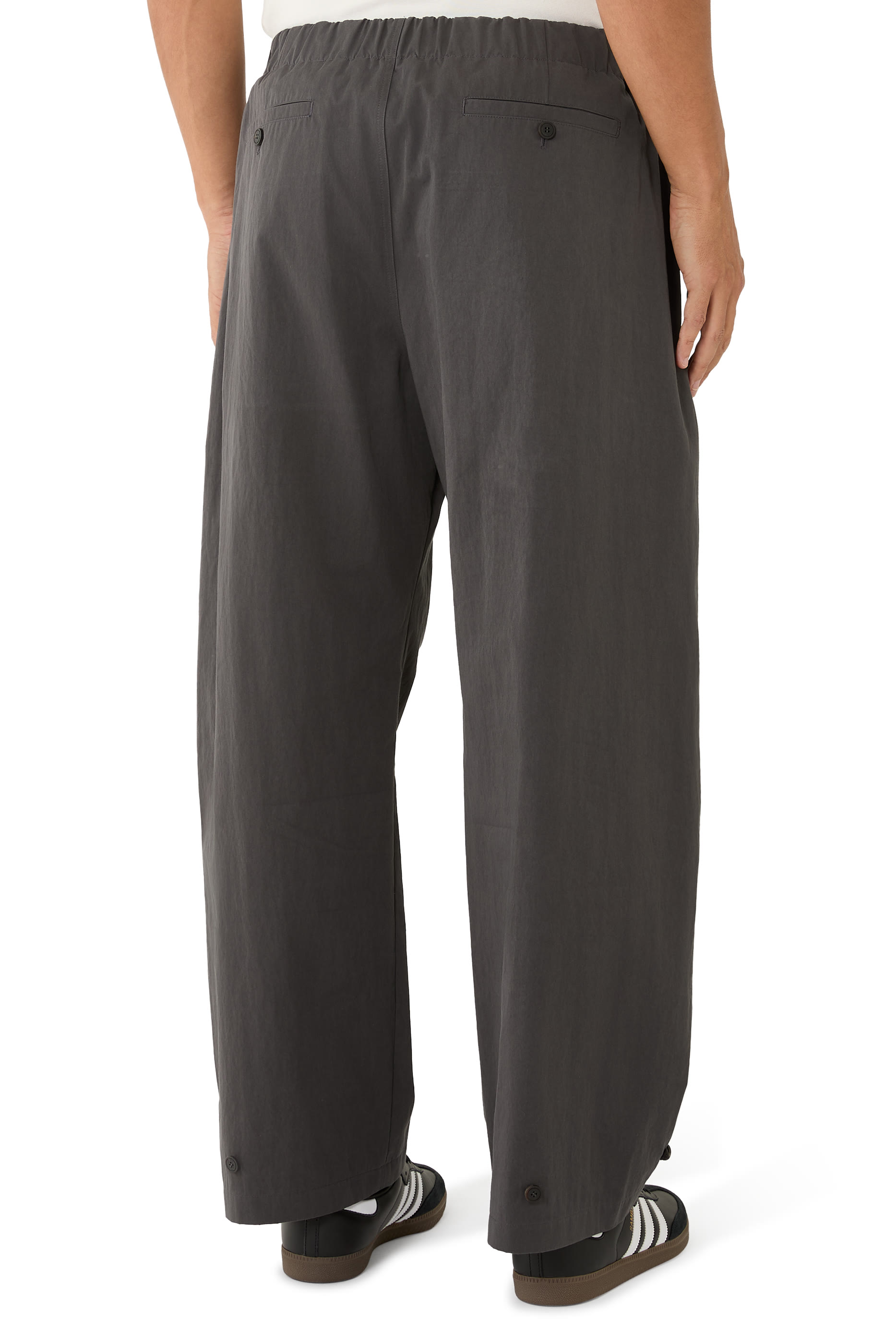 بنطال بحزام قابل للتعديل