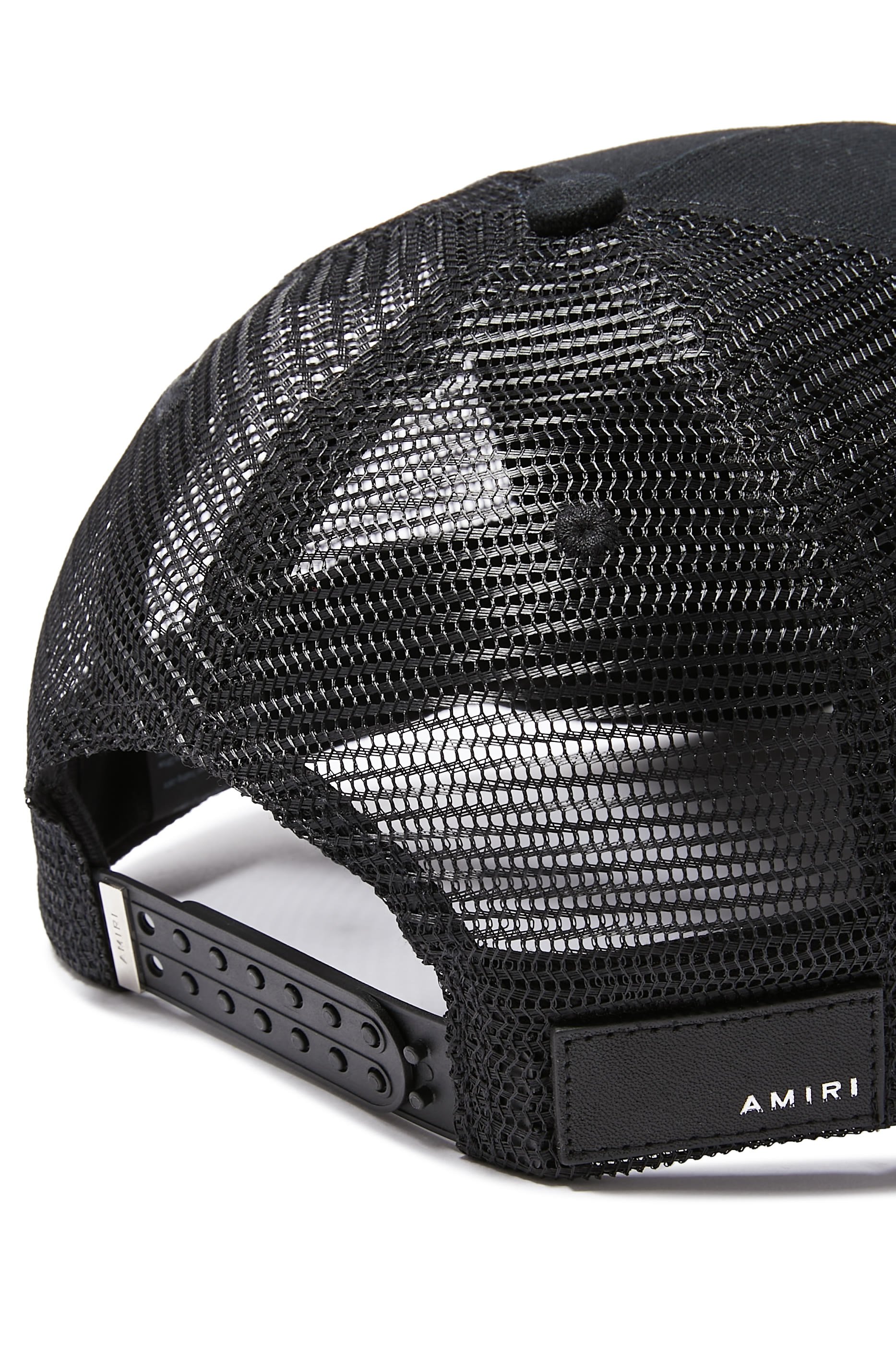 قبعة كور تراكر بشعار الماركة