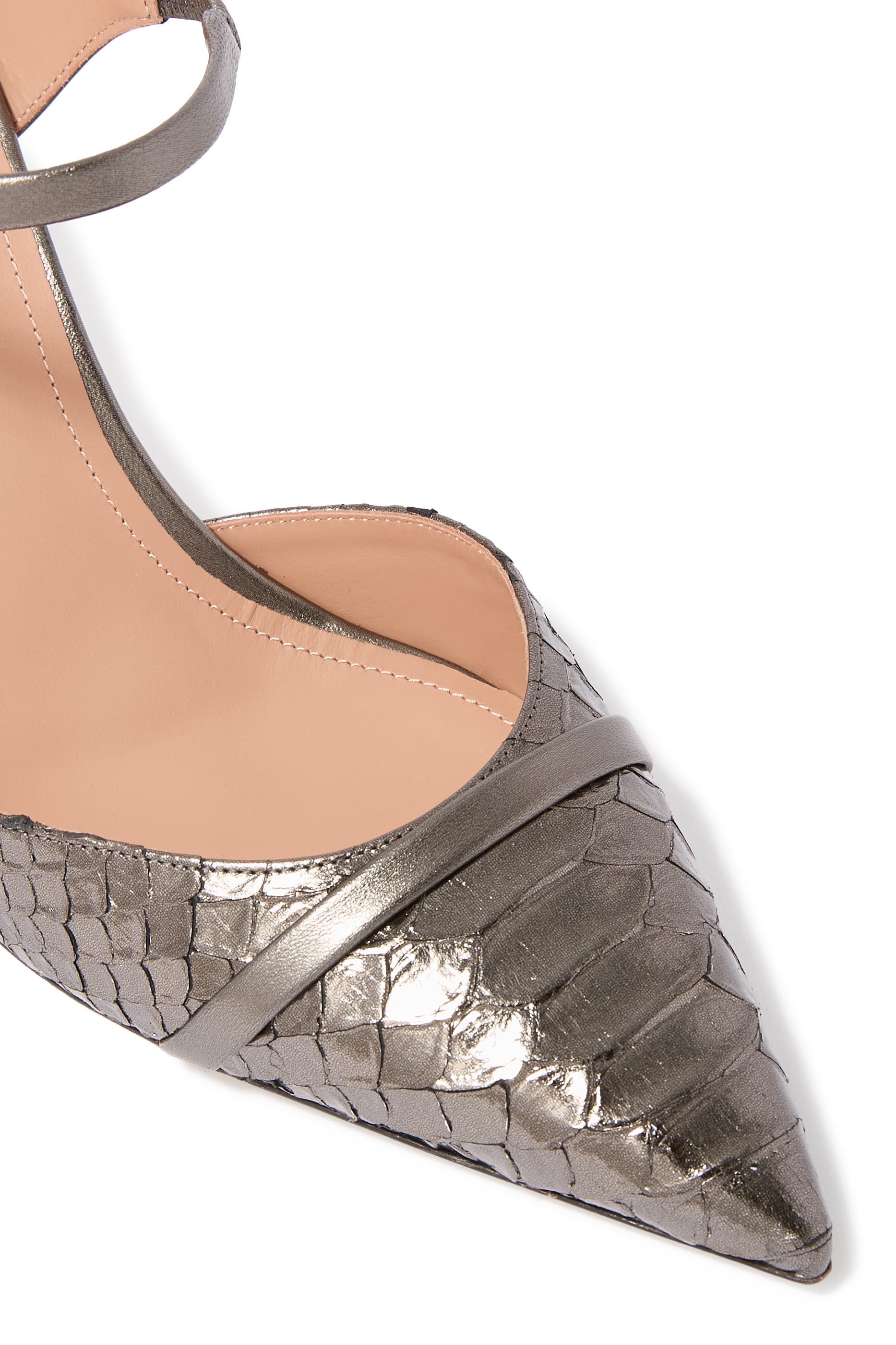 حذاء كلاسيكي أوما 80 بمقدمة مدببة