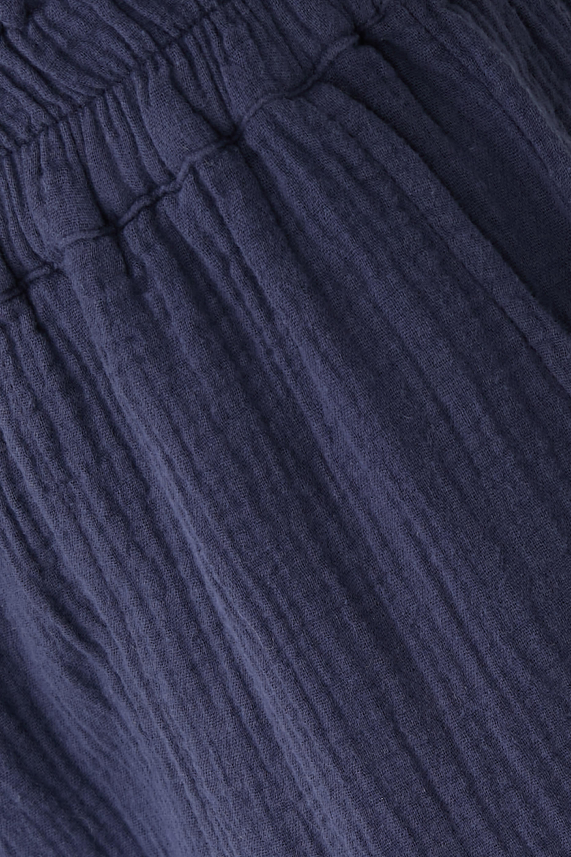 بنطال ليون قصير