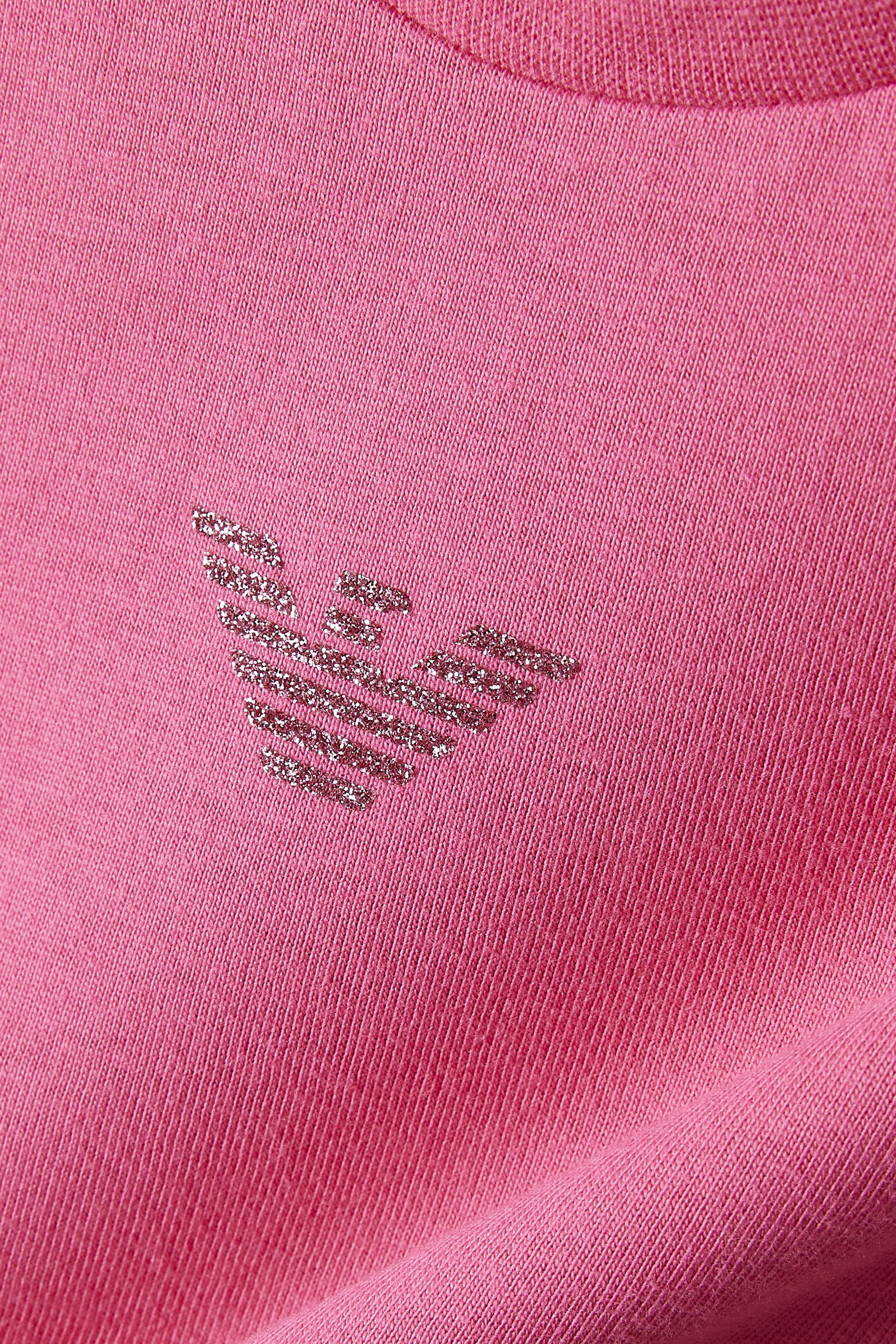 تيشيرت بشعار الماركة للأطفال