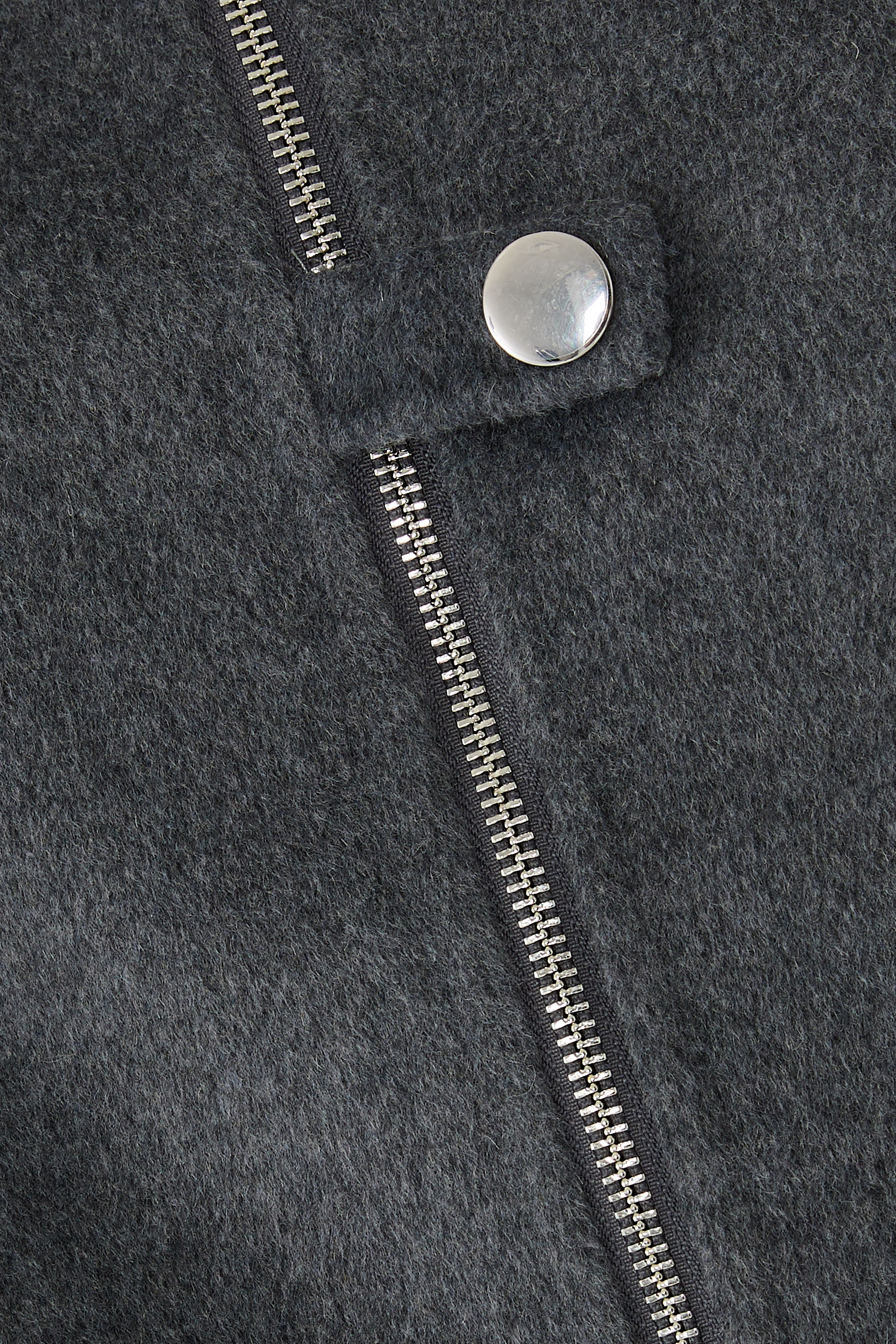 جاكيت سيلفس