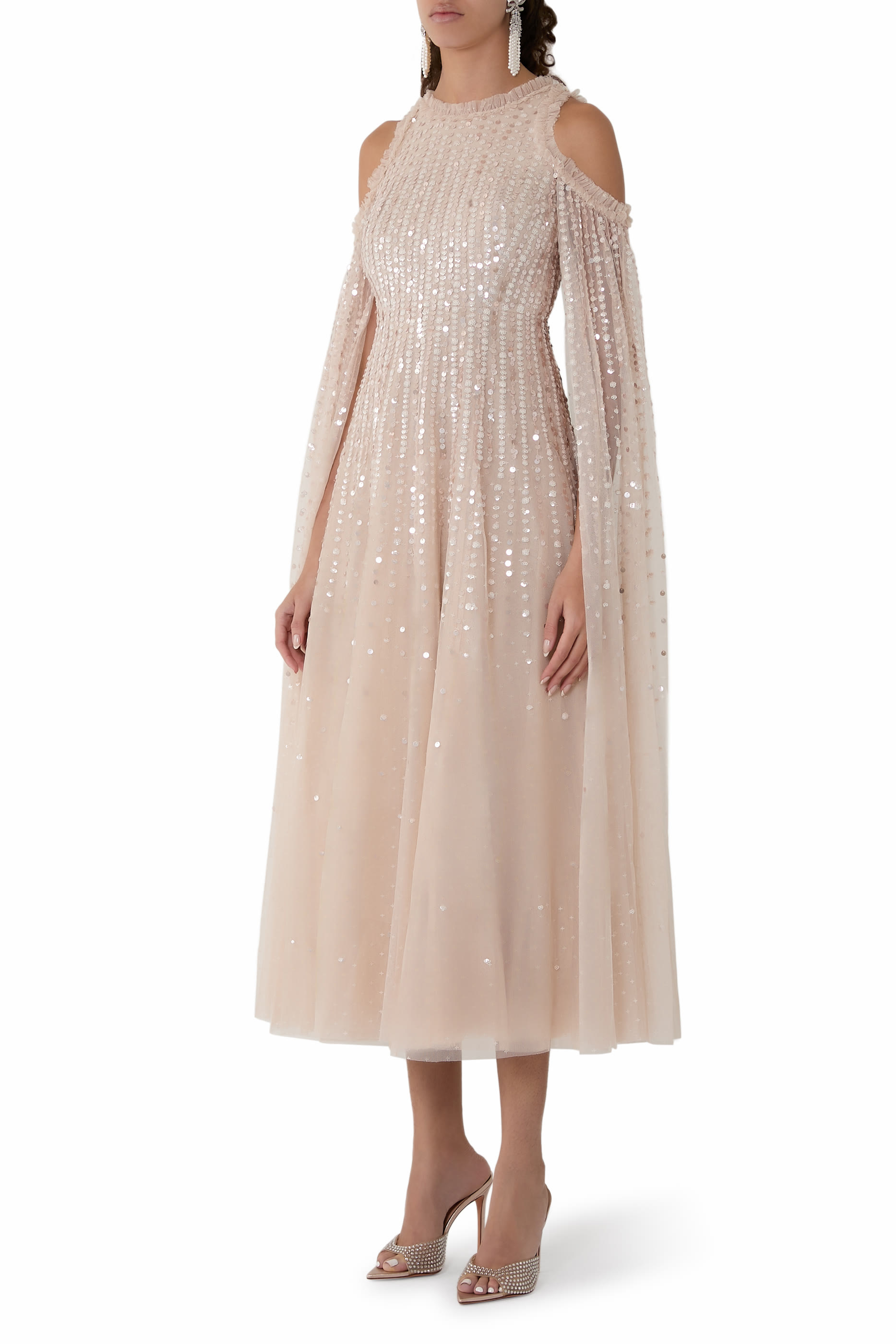 فستان سهرة مونلايت بطول الكاجحل بكاب وتطريزات ترتر 