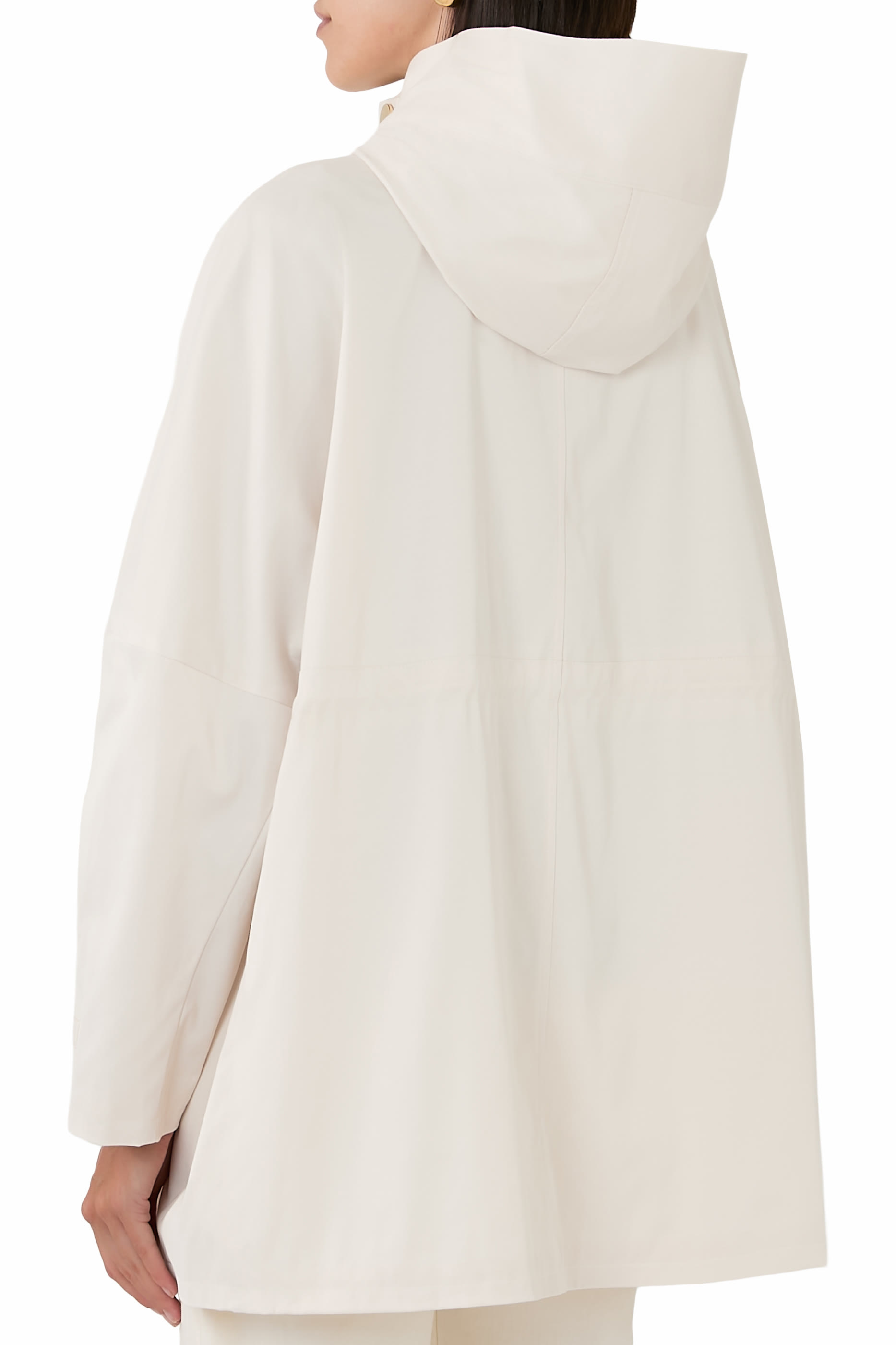 معطف بغطاء رأس