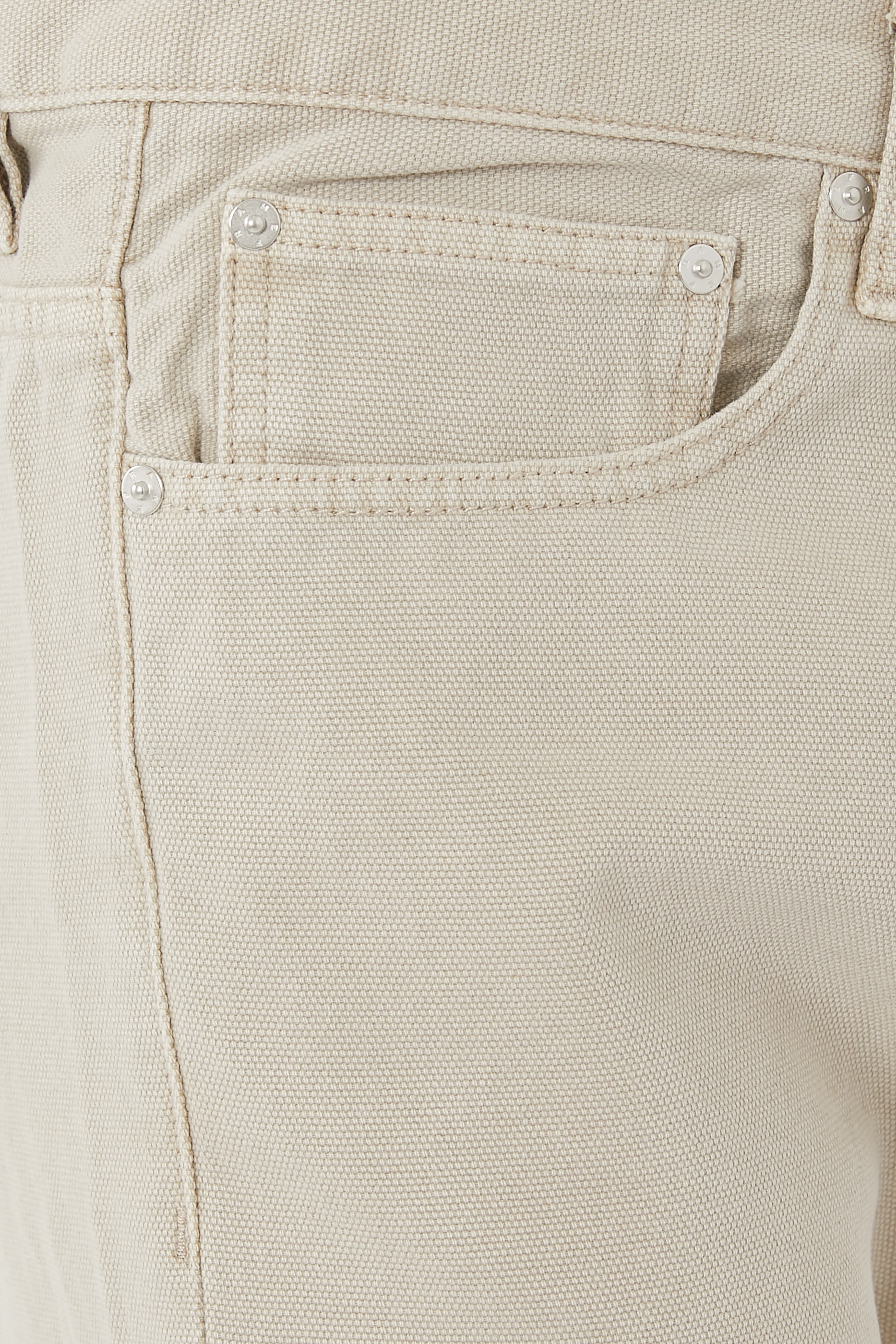 بنطال جينز بقص ساق مستقيمة