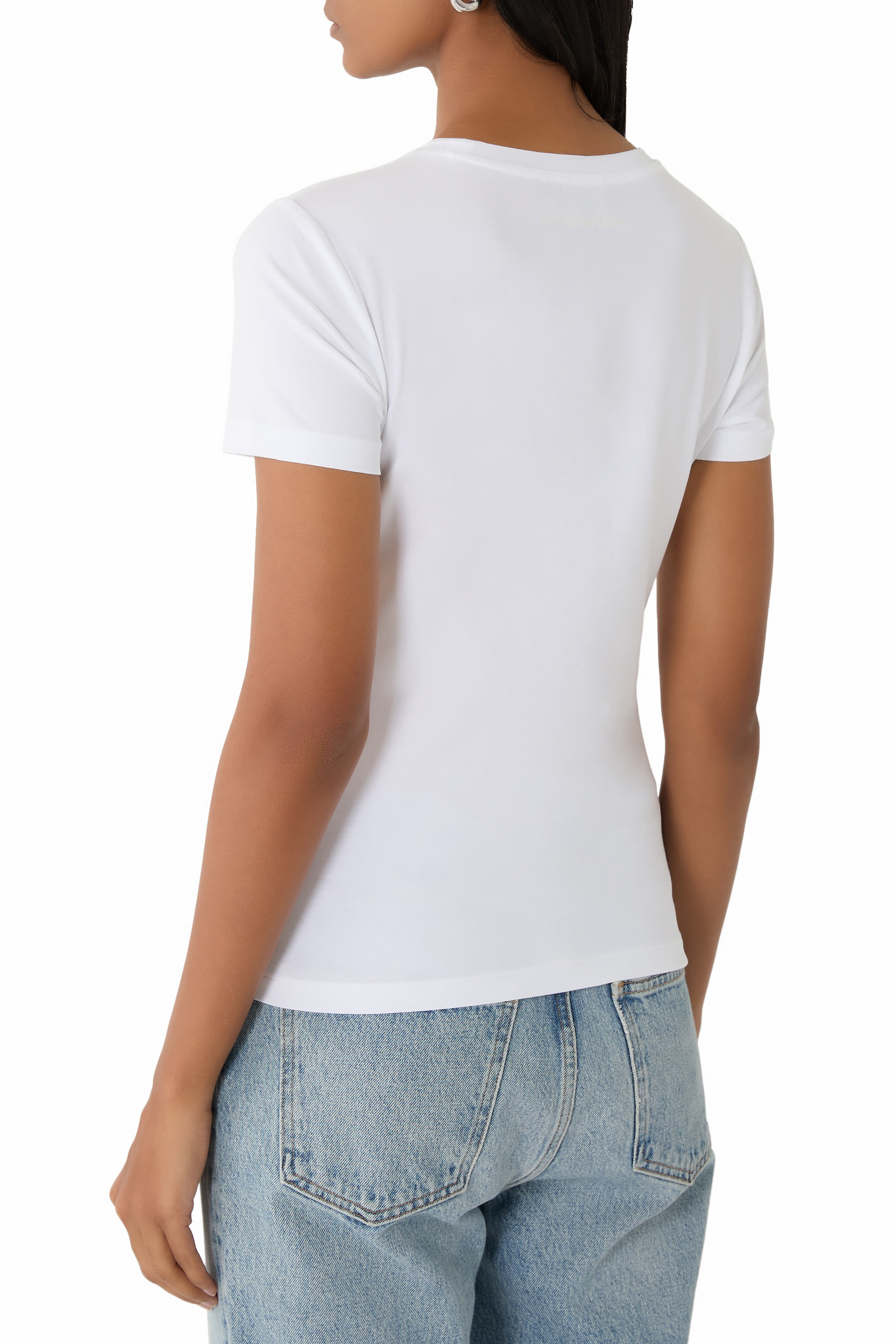 تيشيرت ايه اس في بقصة ضيقة وشعار الماركة بحجم كبير جبرسيه مطاطي