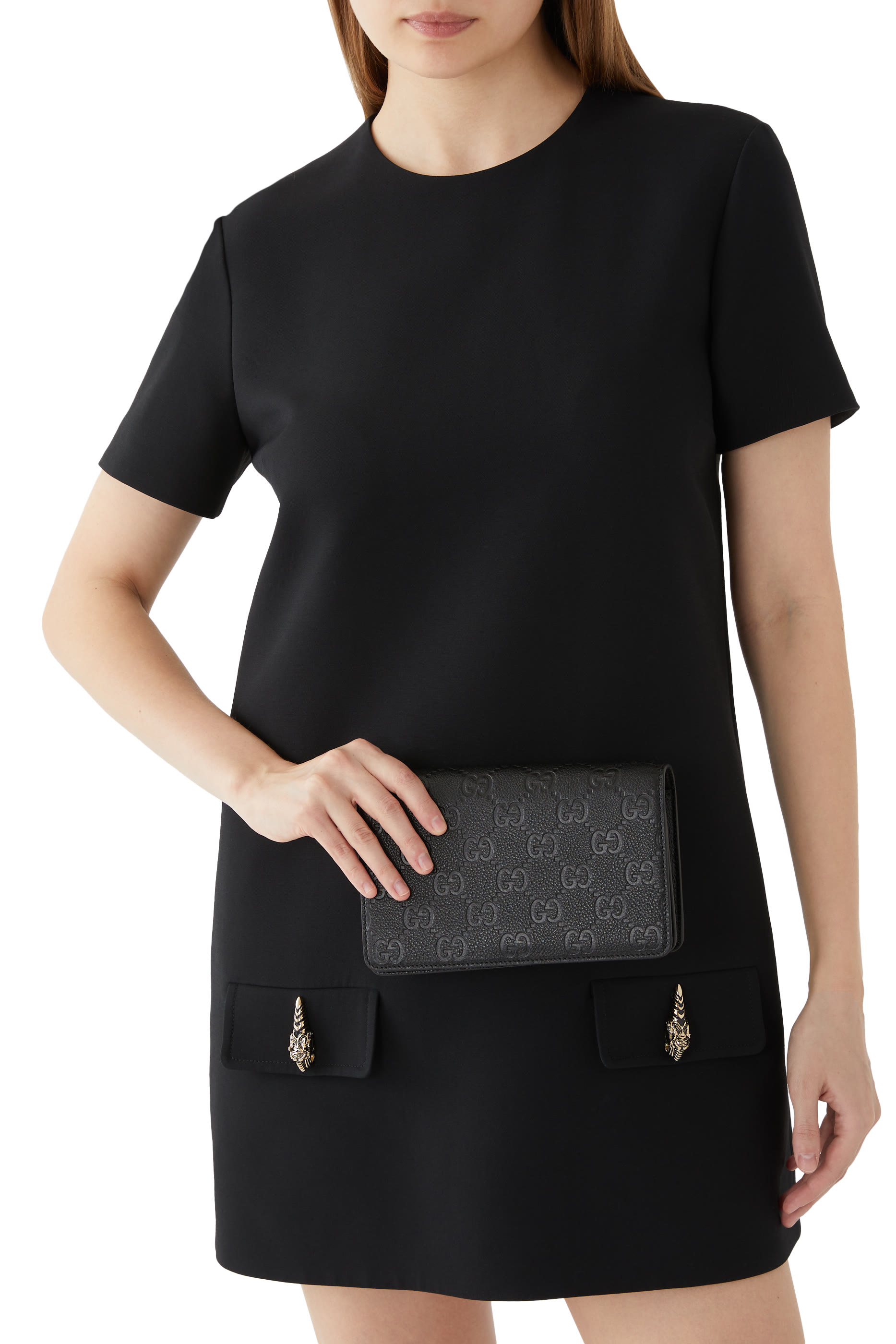 حقيبة كتف صغيرة بشعار الماركة جلد