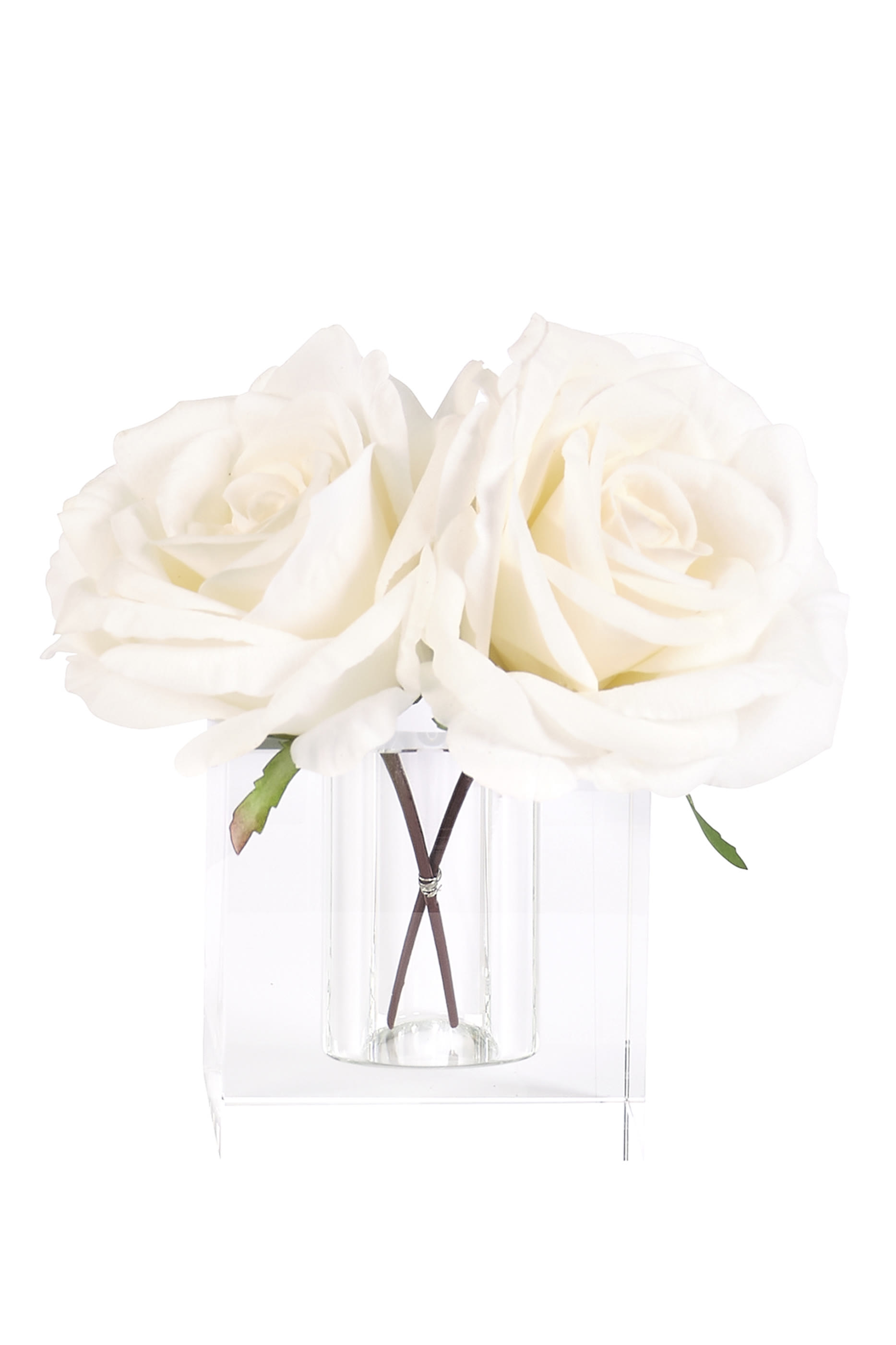 باقة زهور في مزهرية زجاجية