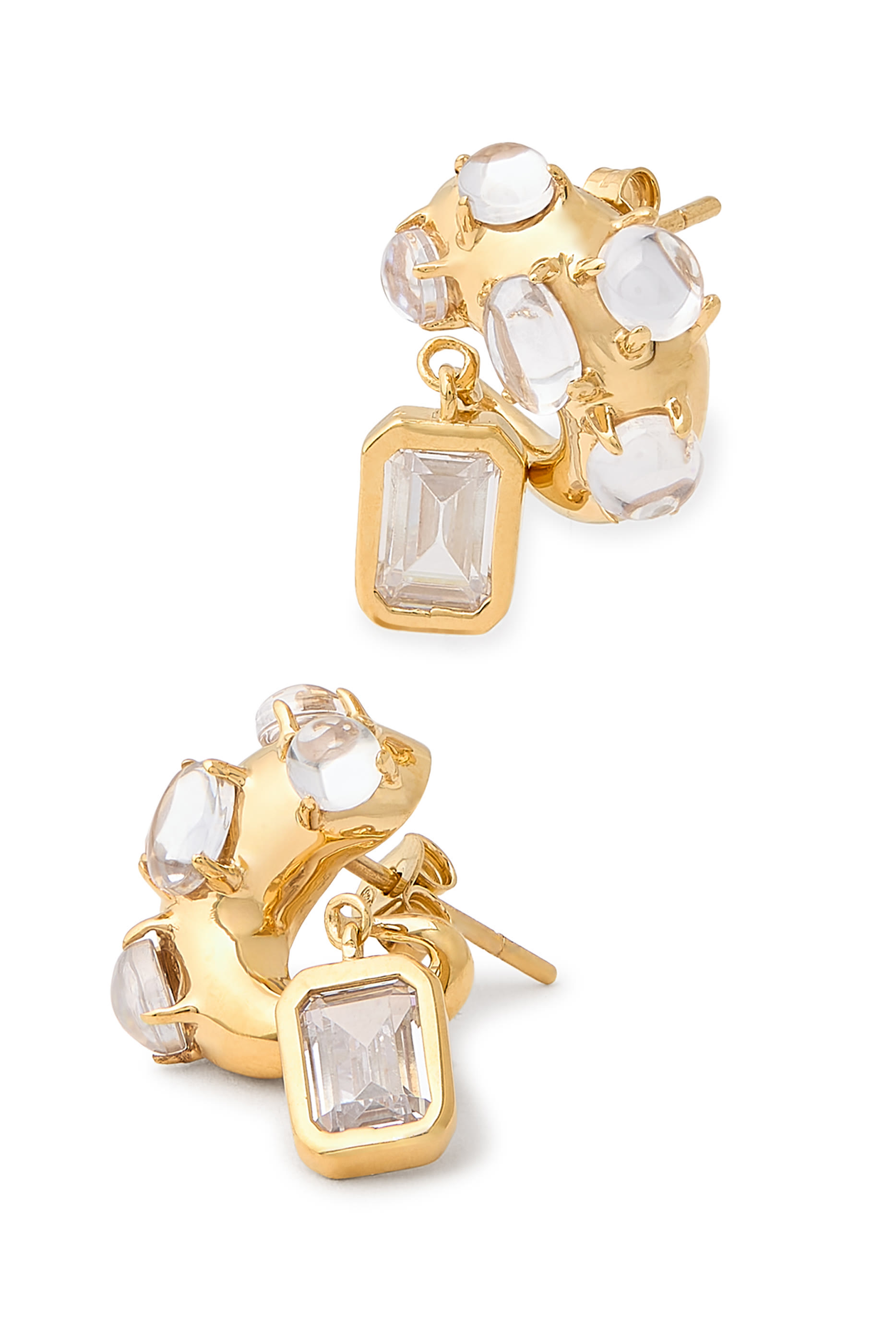 أقراط جوثيكا نانو متدلية بأحجار مقطعة بتصميم زمردي