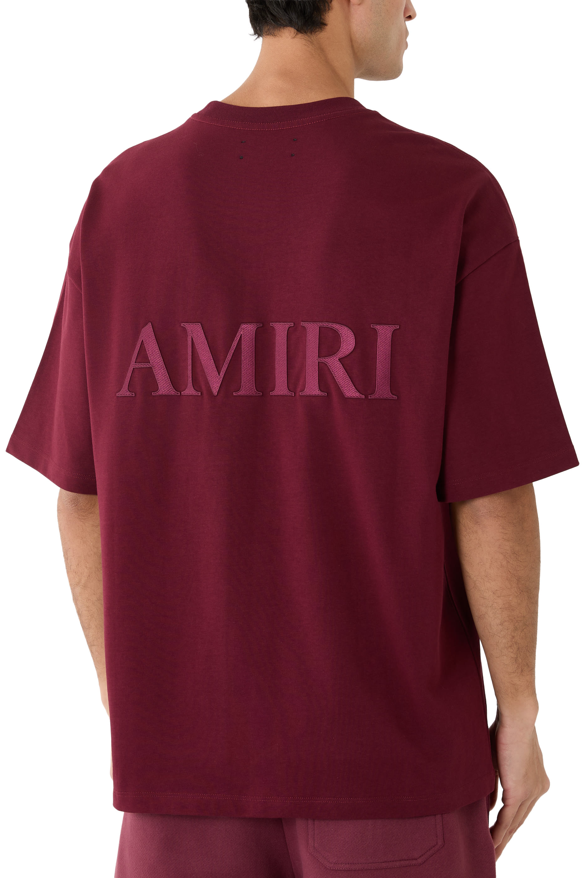 تيشيرت بقصة فضفاضة