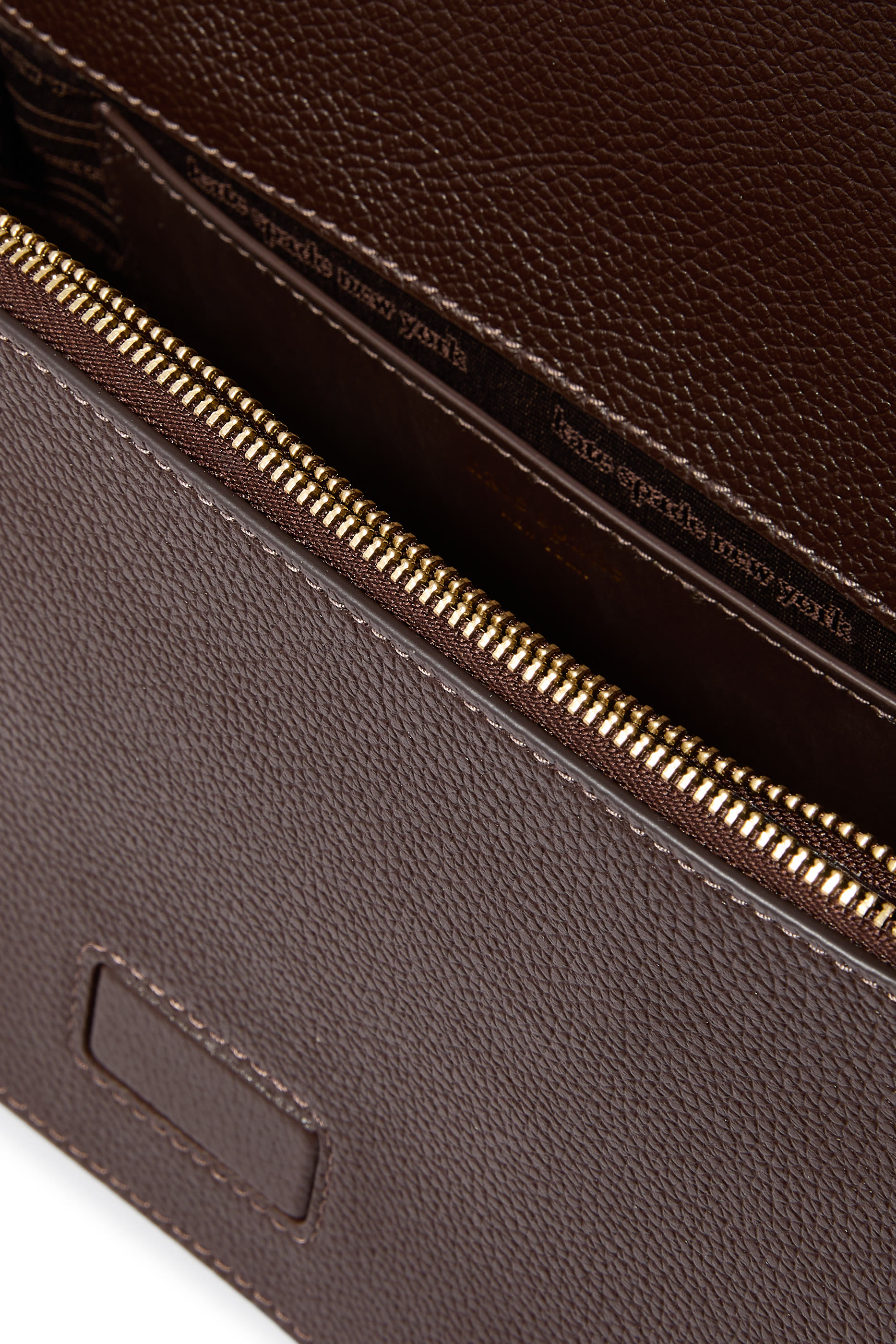 حقيبة ليف كروس بودي بغطاء قلاب