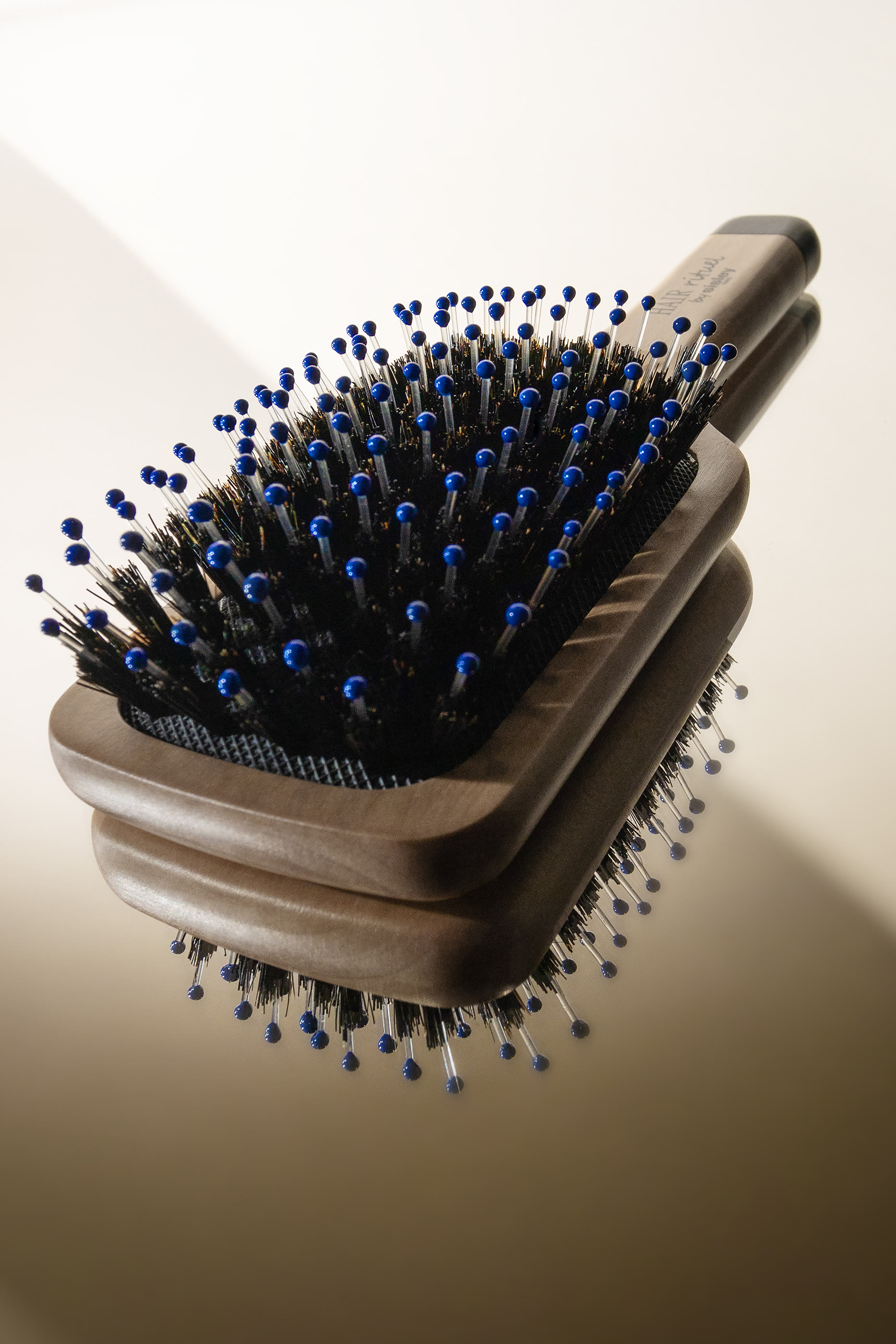 فرشاة ذا بوكيت للشعر