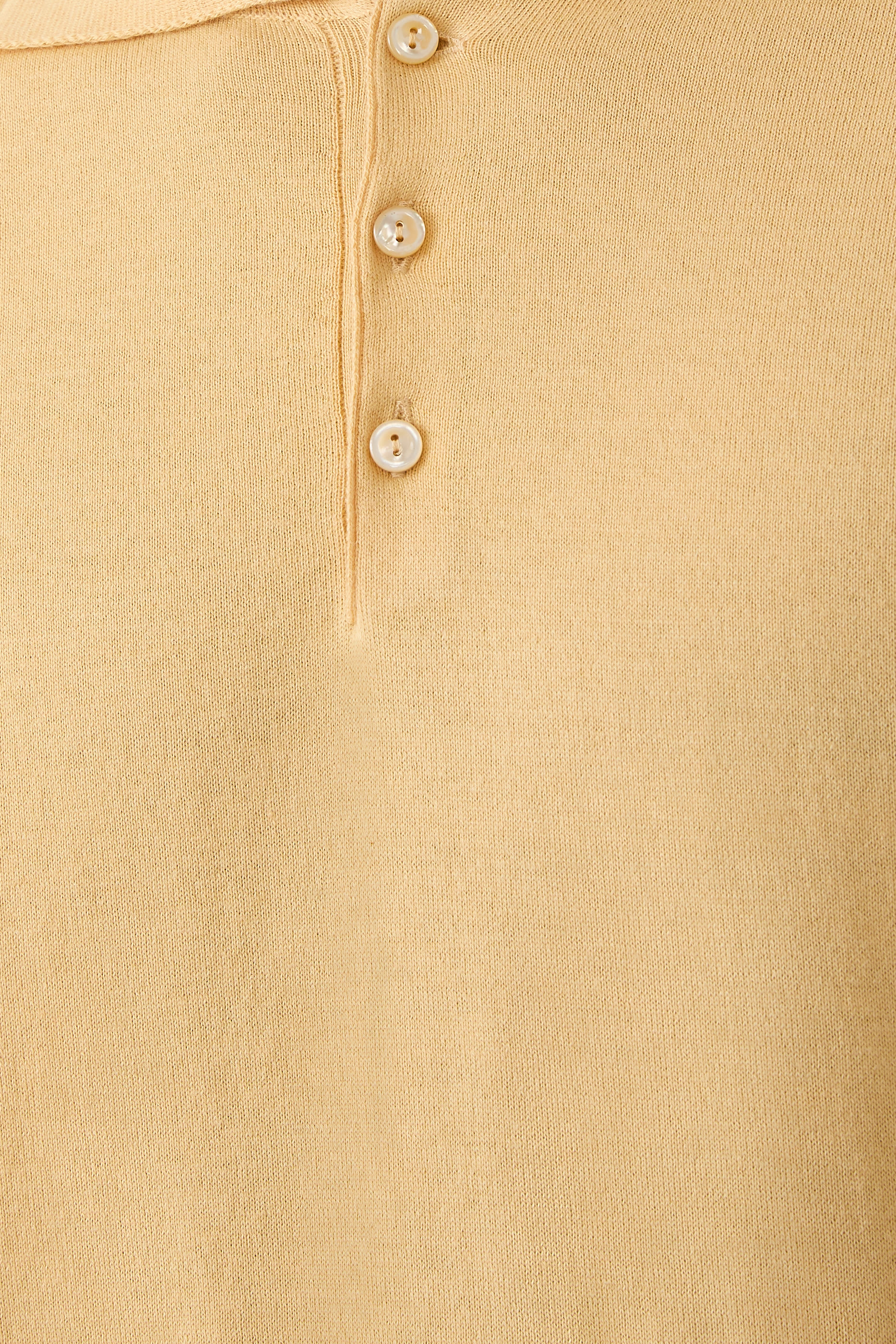 قميص بولو منسوج