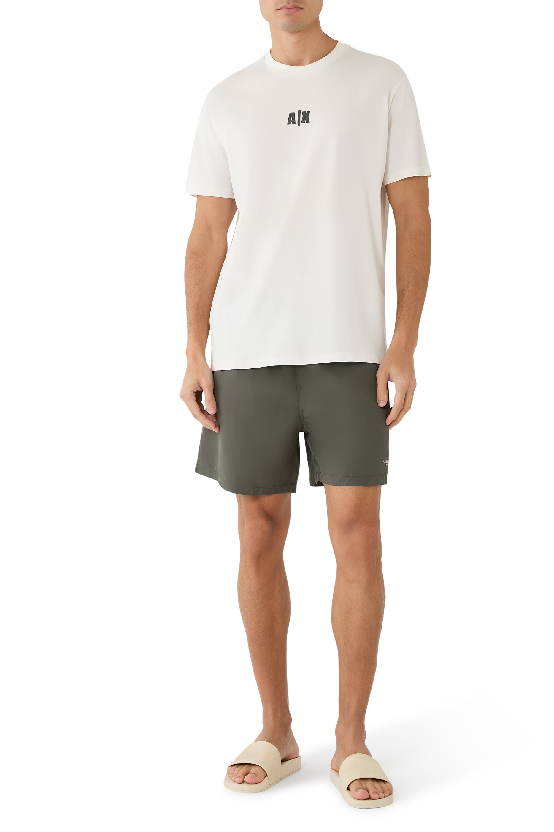 تيشيرت بشعار حرفي الماركة