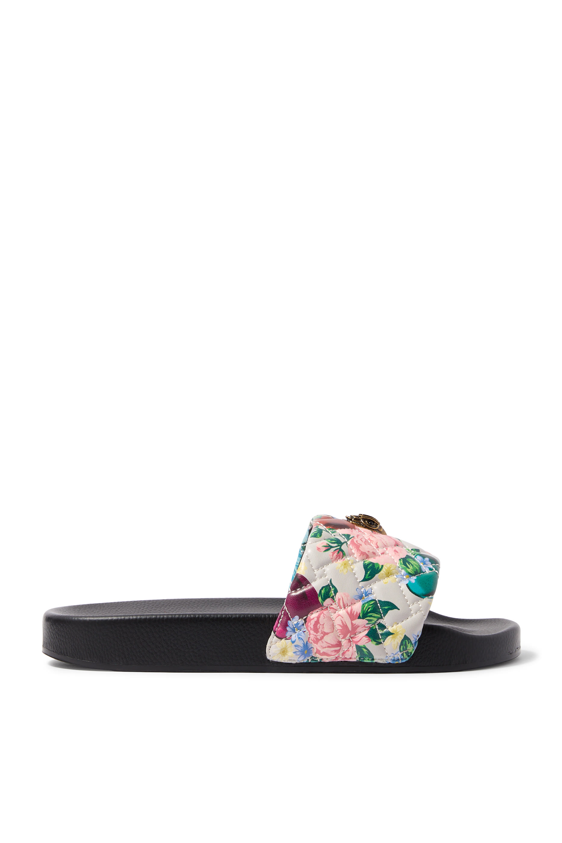 حذاء خفيف مينا مزين بشعار الماركة