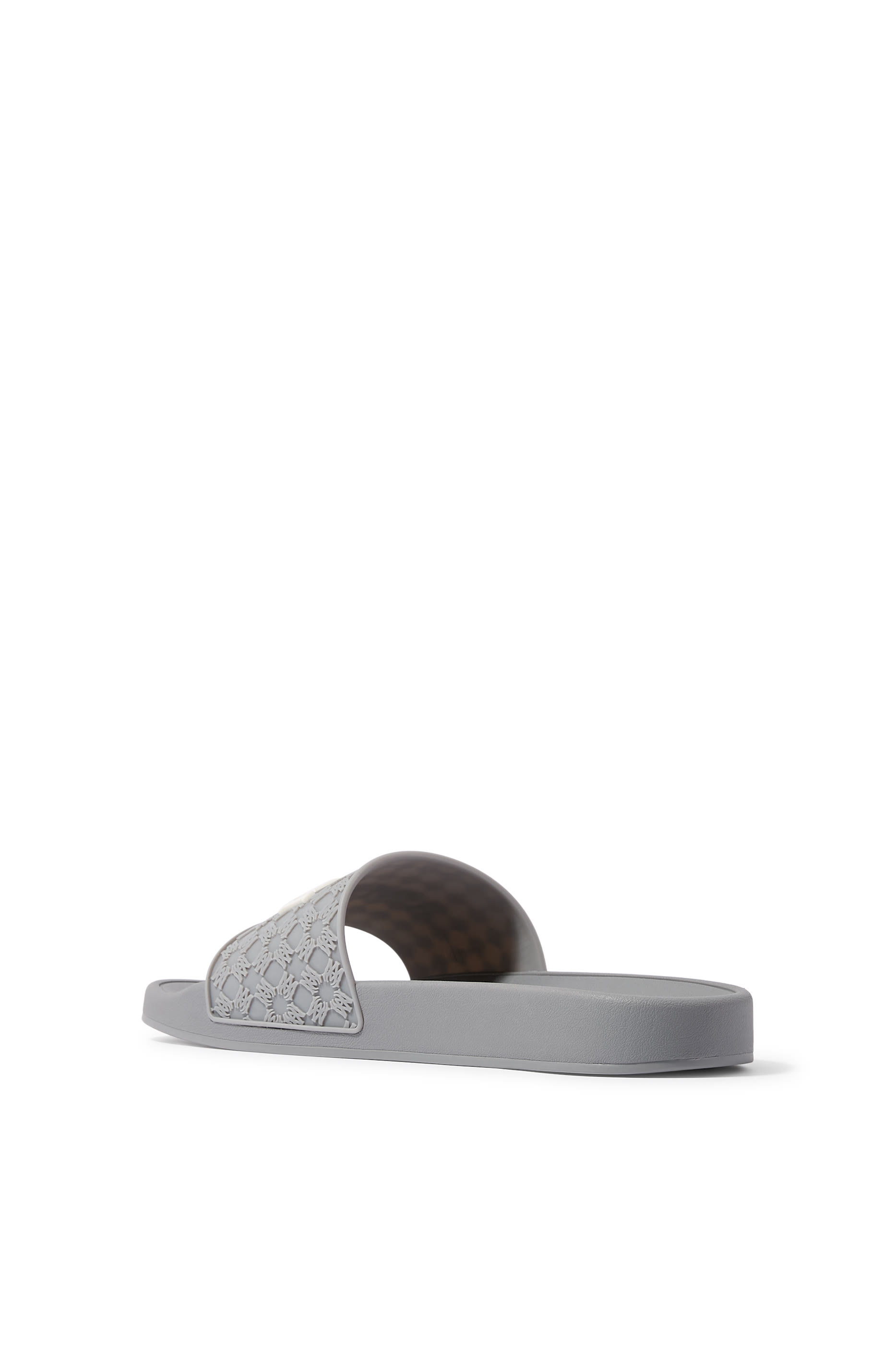 حذاء خفيف كواد بشعار الماركة