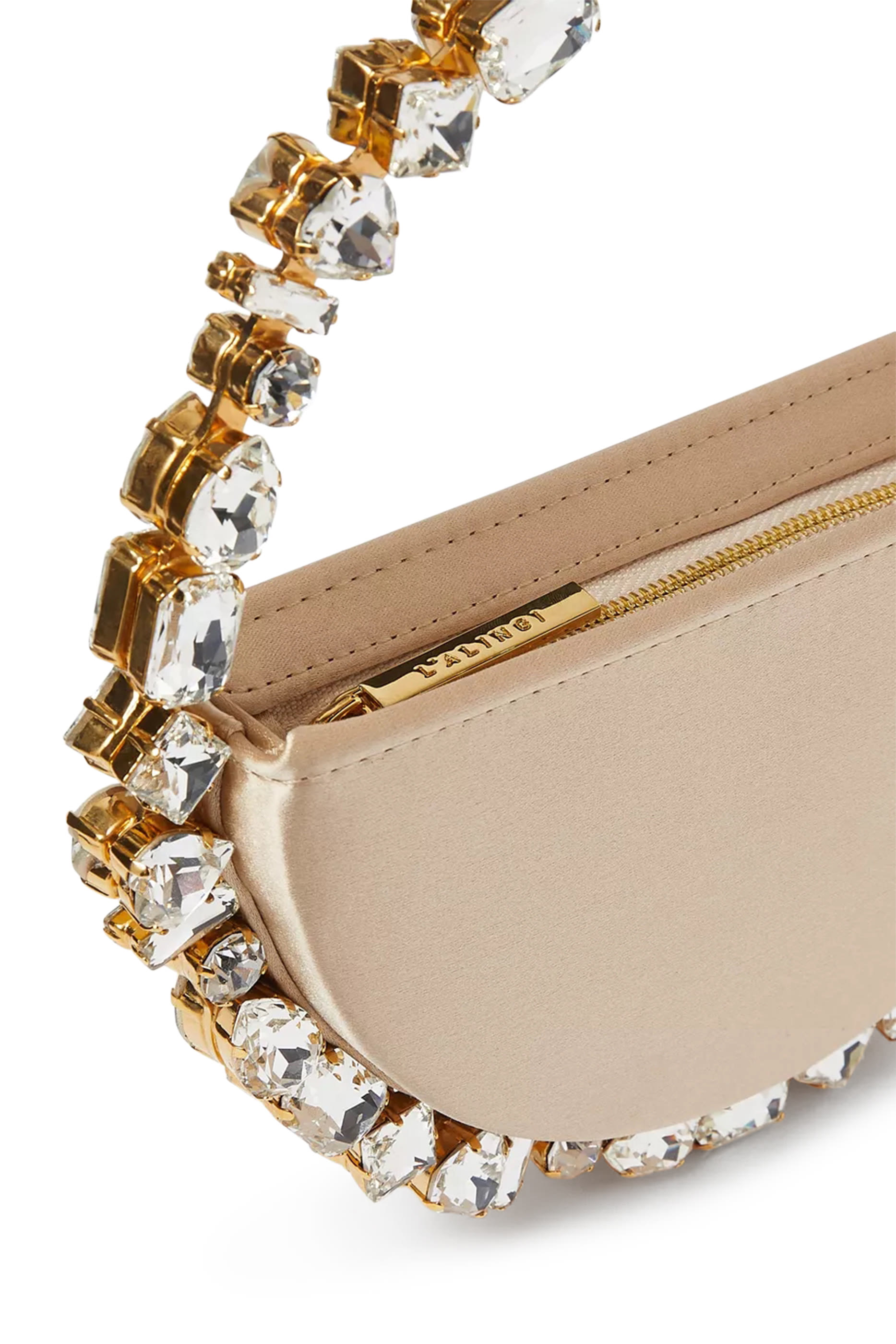 كلاتش تاليا إترنيتي