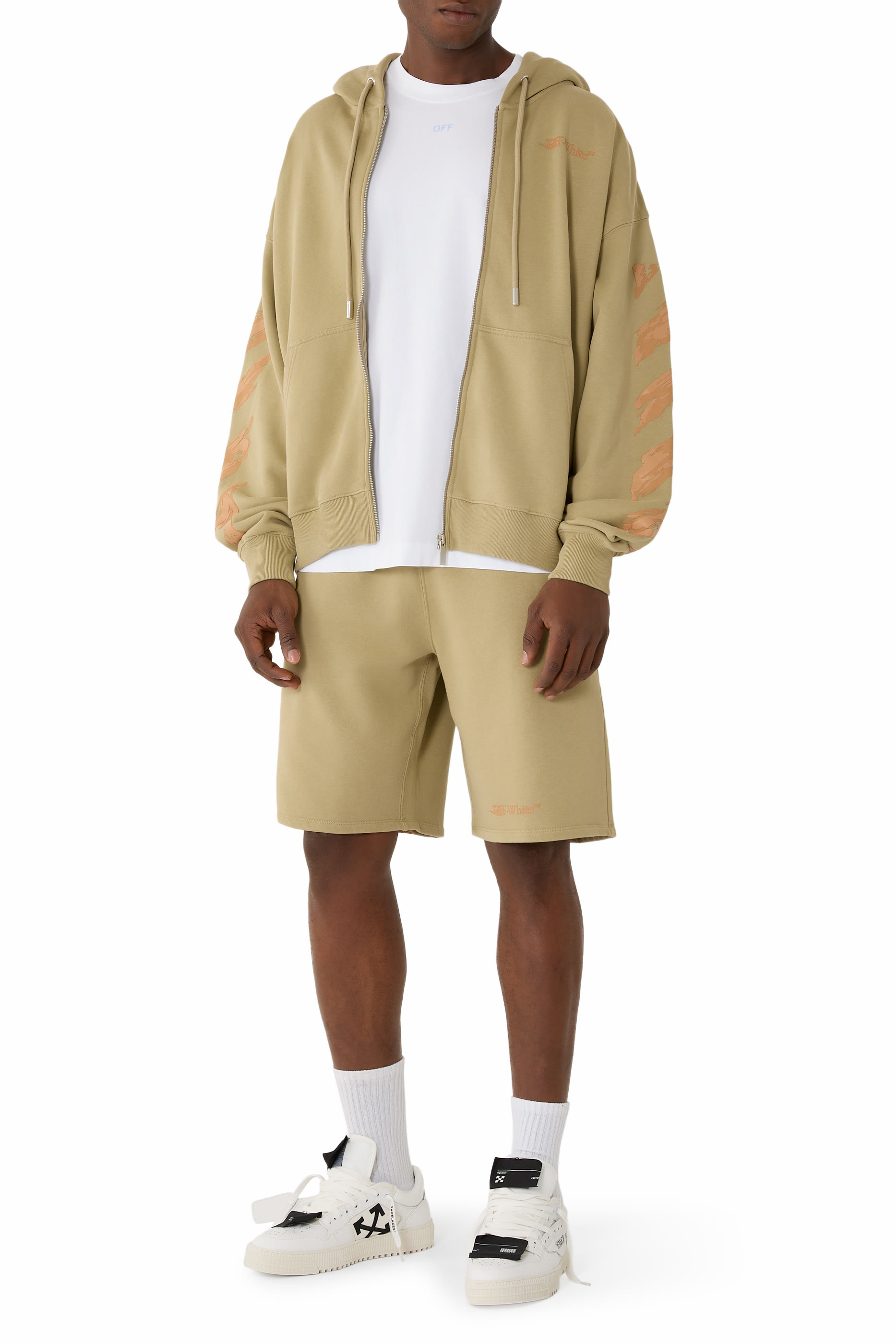 هودي سكيت بنقشة أسهم بتصميم حبر