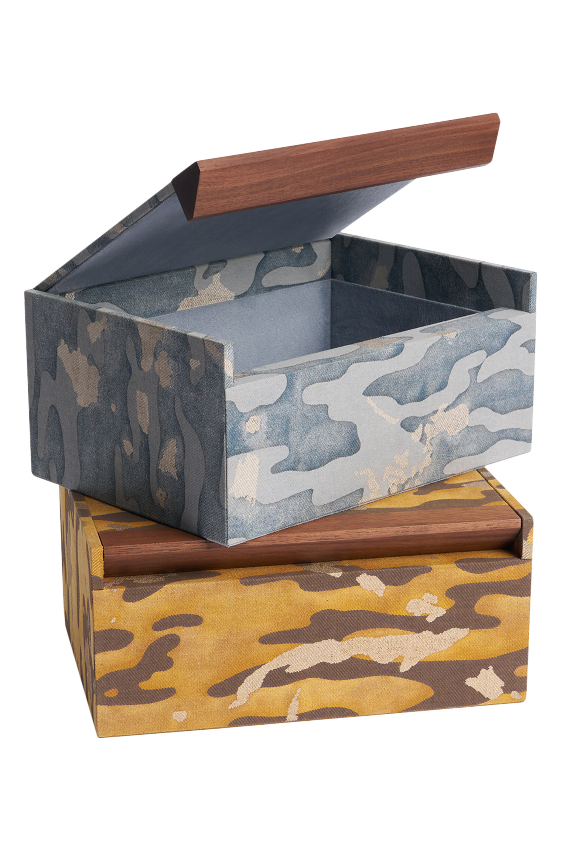 علبة كامو إيزول فورتوني