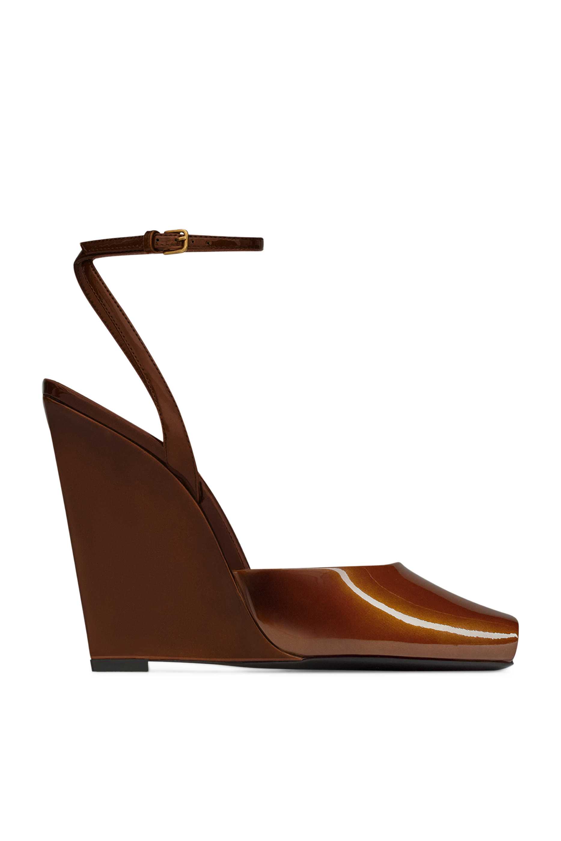 صندل لا سكاندال بكعب ويدج 110