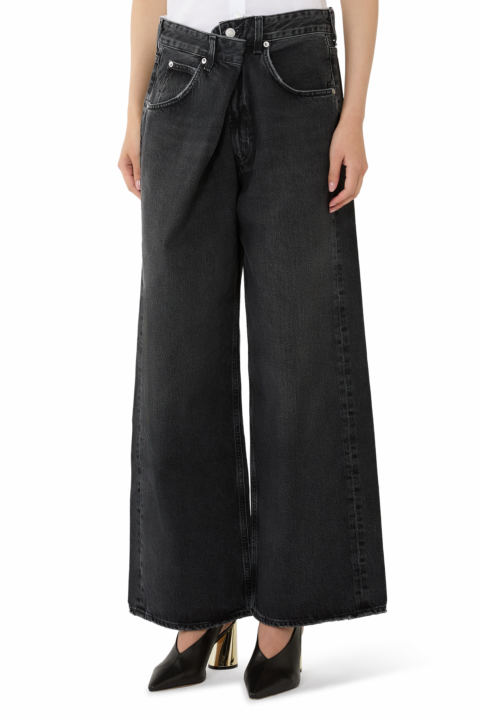 بنطال جينز فانا بجزء مطوي