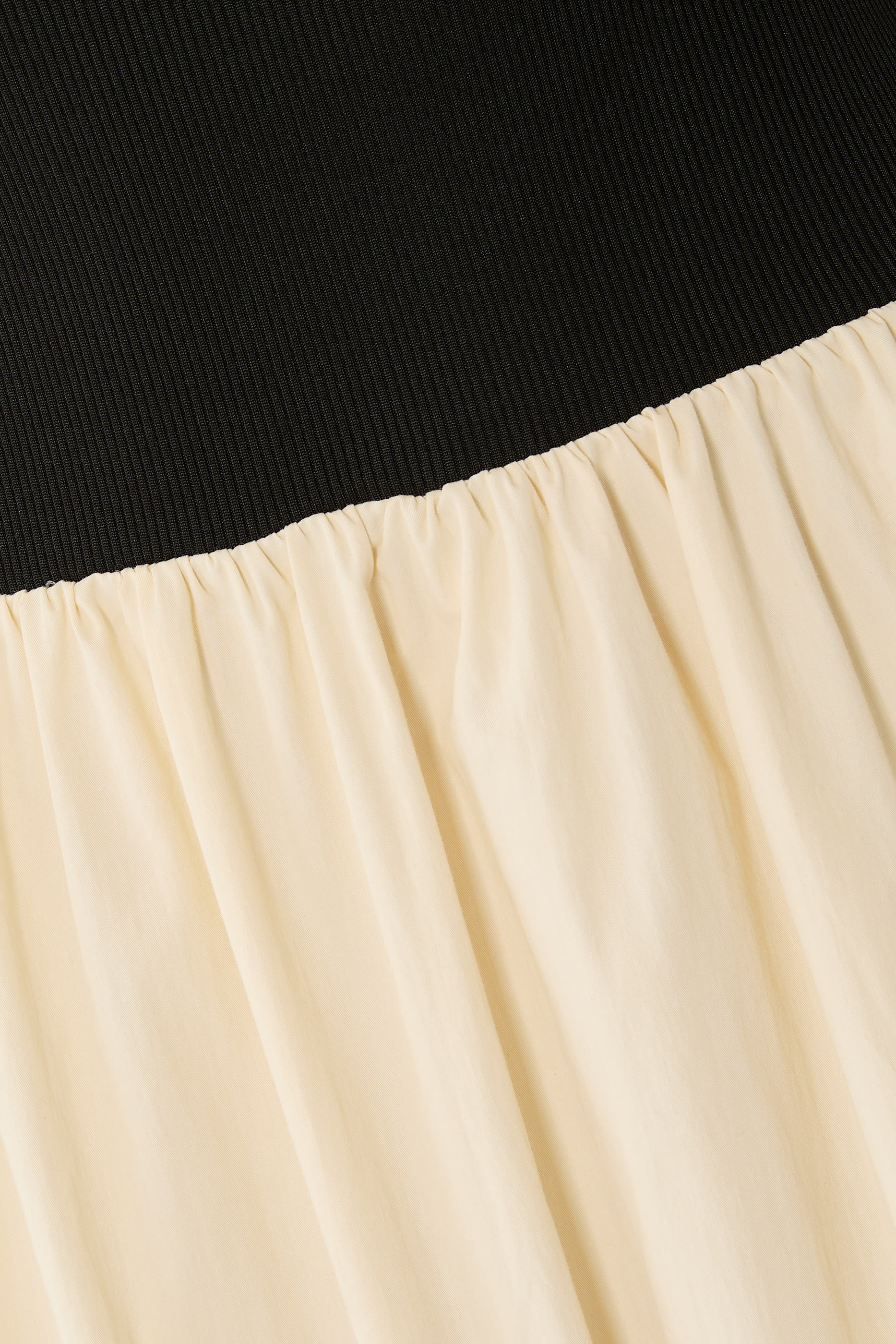 فستان مالوري