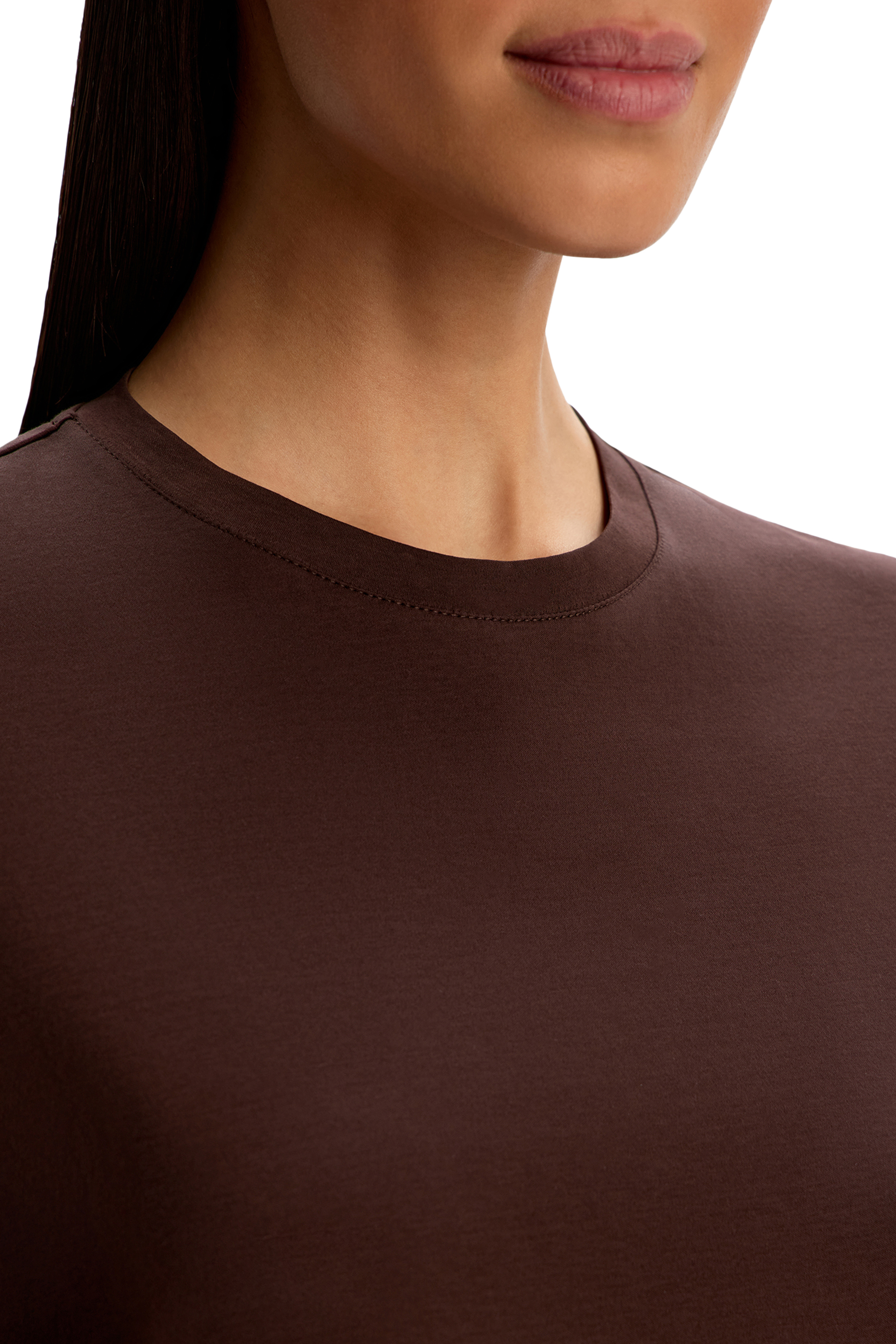 تيشيرت بقصة ضيقة