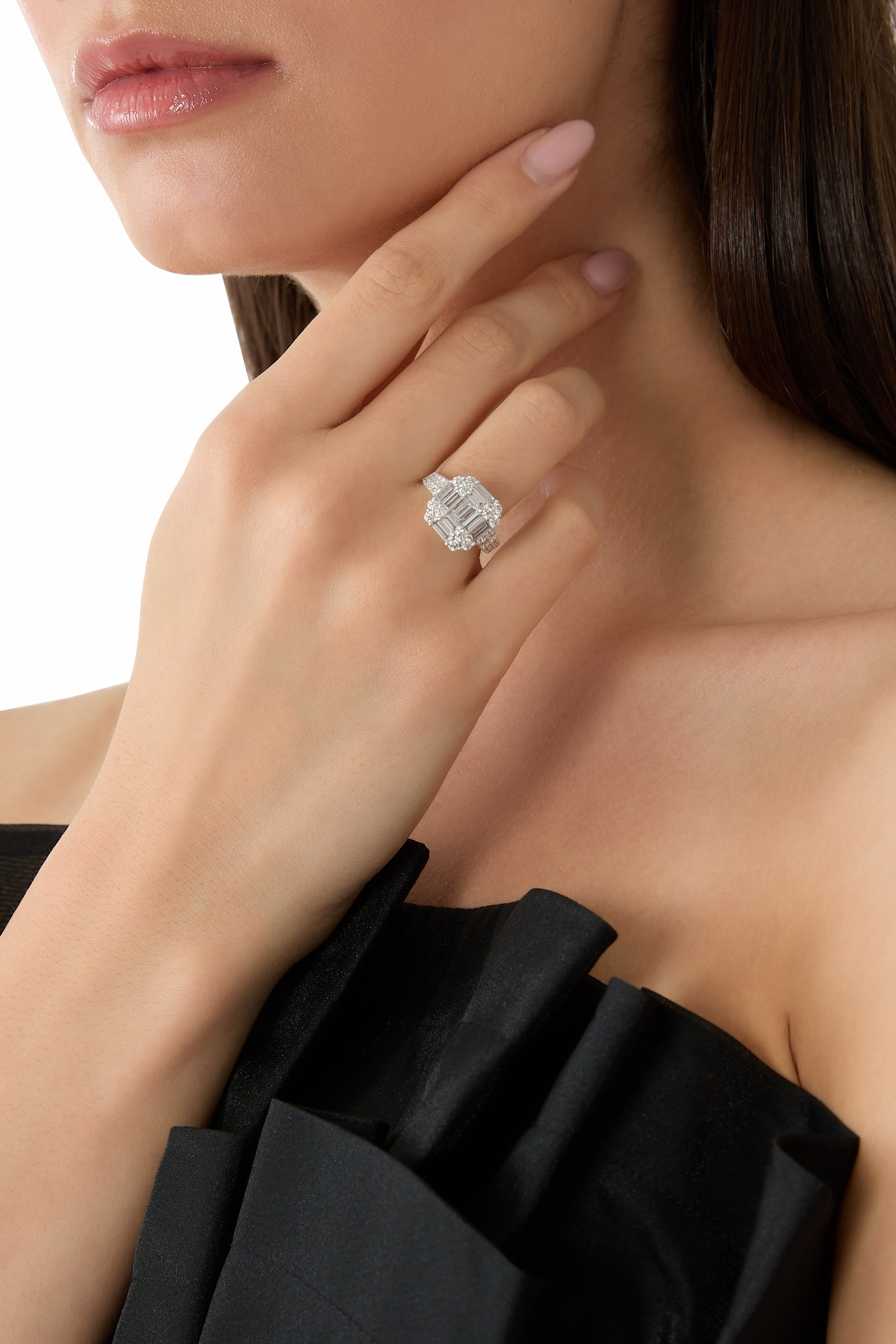 خاتم إيزي بيفرلي هيلز مرصع بماس، ذهب أبيض عيار 18