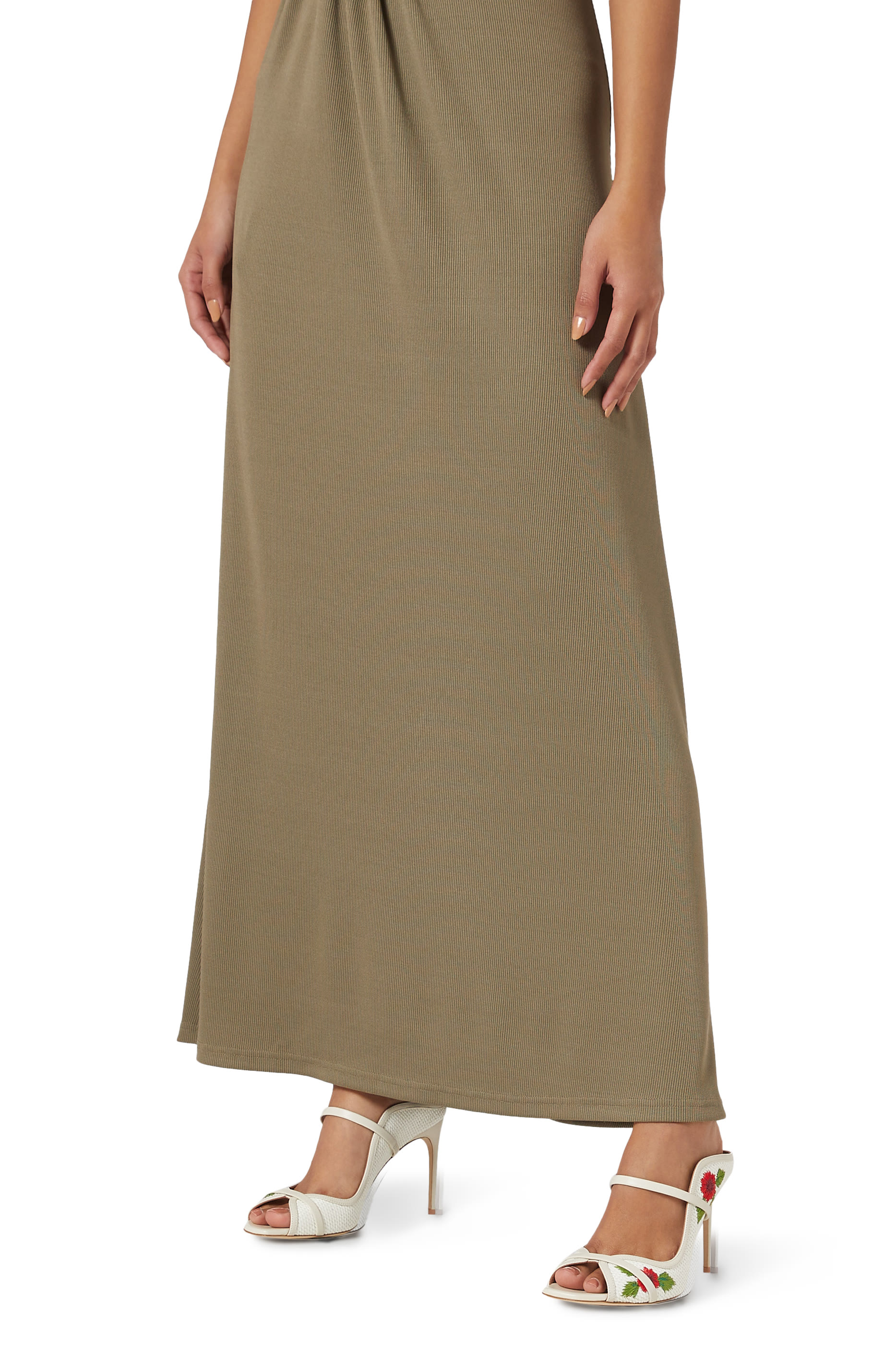 صندل نوا 90 بكعب وتطريزات خوص