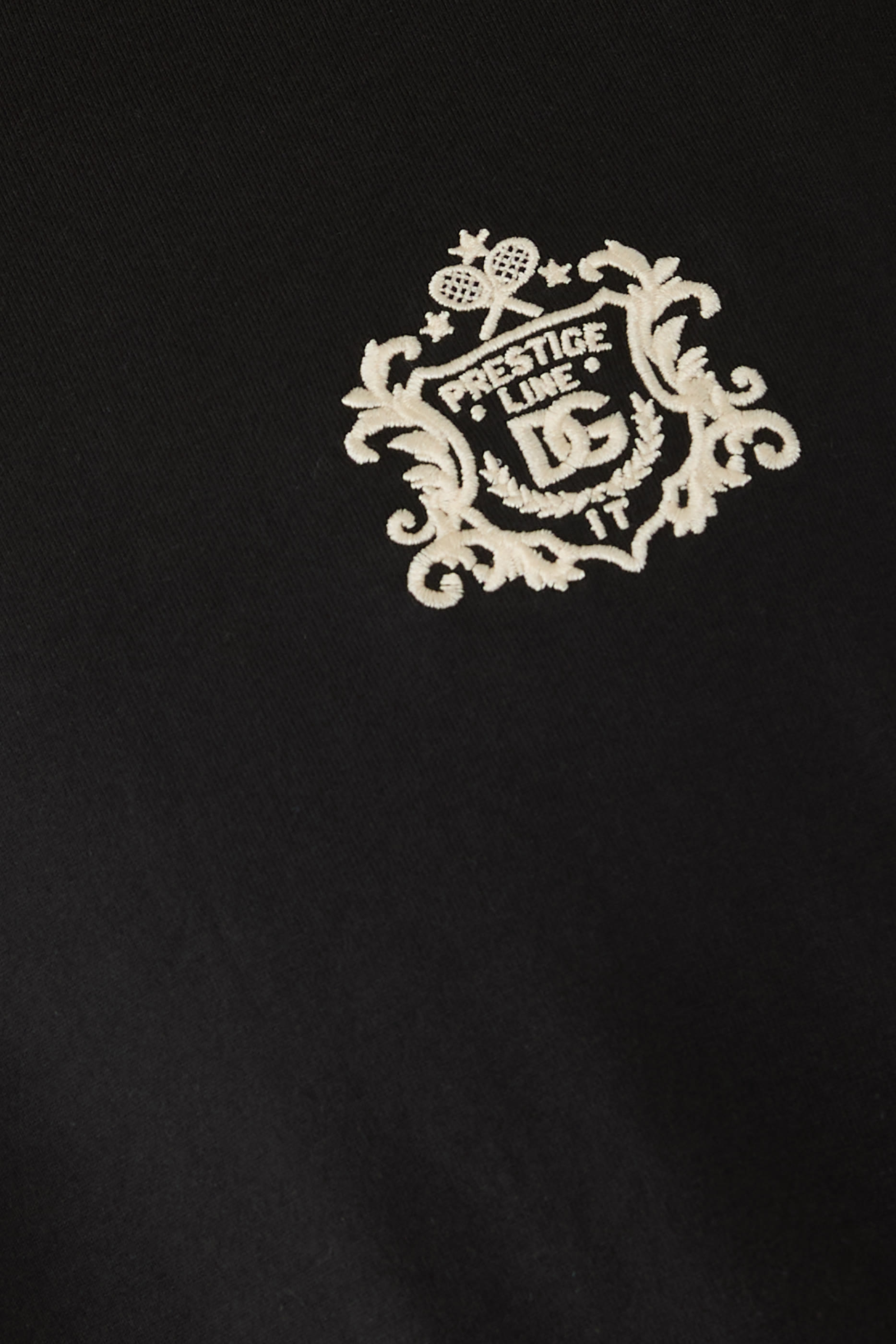 تيشيرت بشعار الماركة