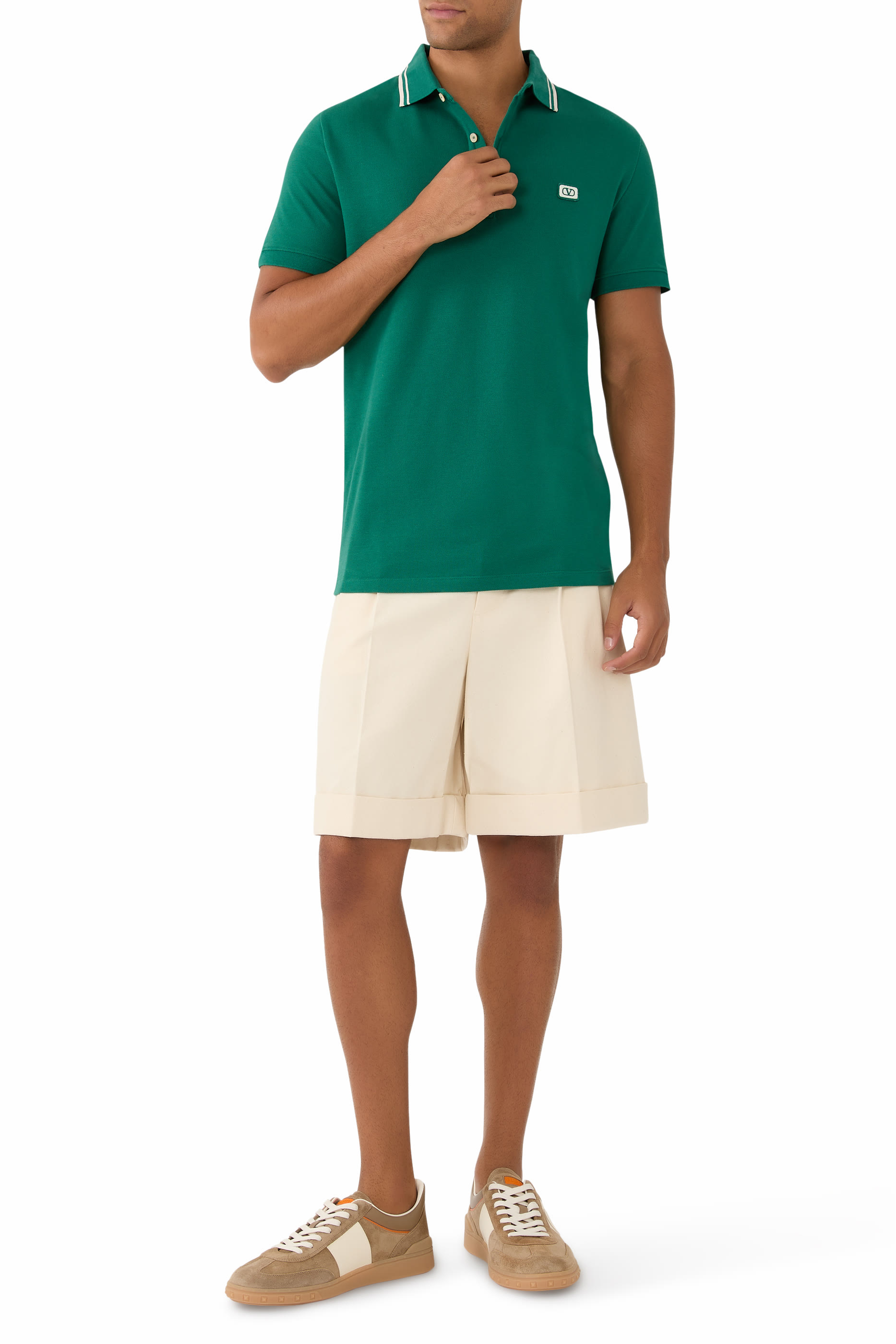 قميص بولو بشعار الماركة