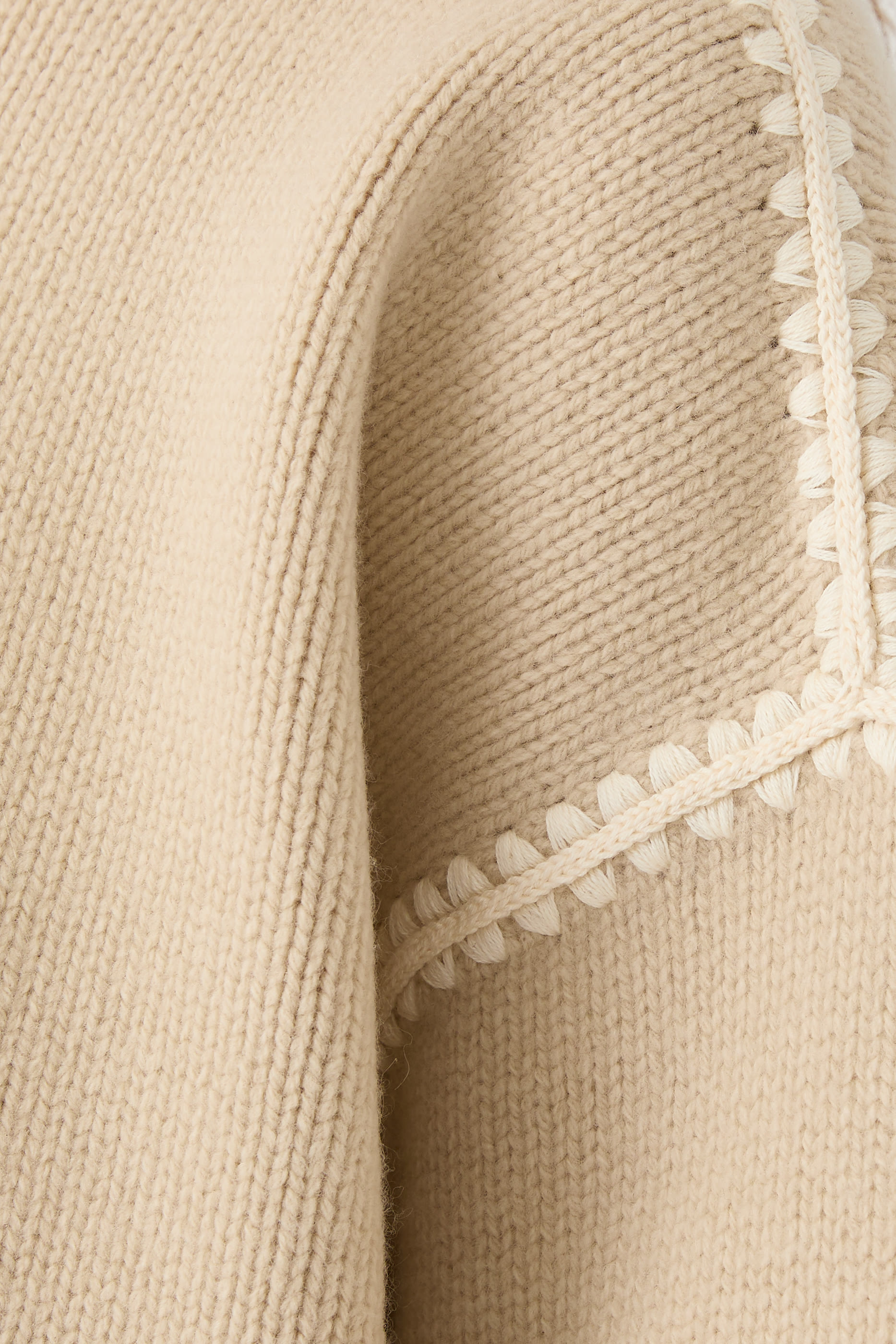 جاكيت هارفست منسوج بوشاح وتطريزات صوف وكشمير