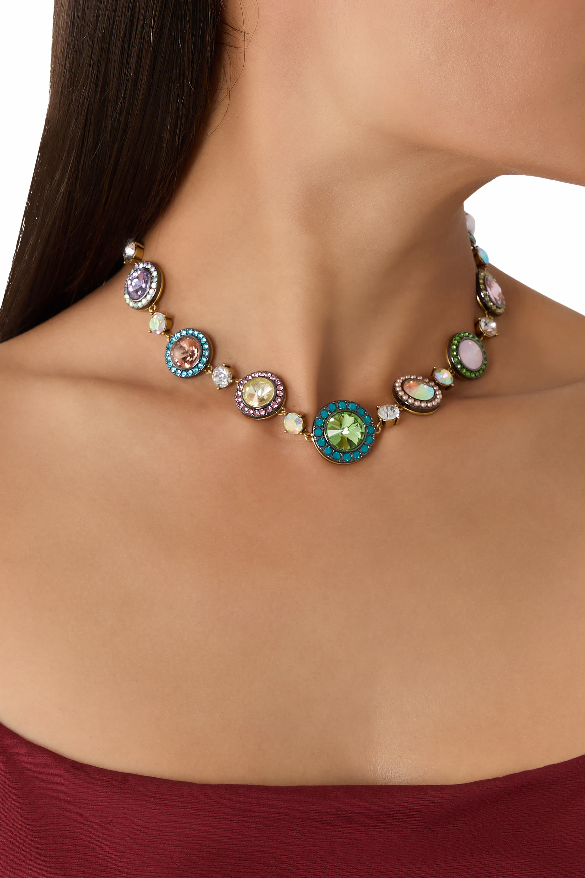 قلادة أوكتافيا صغيرة مزينة بالكريستال، نحاس