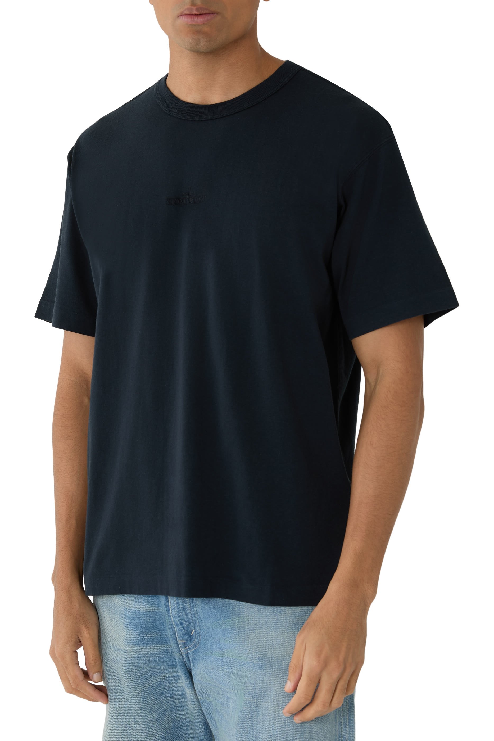 تيشيرت مطرز بشعار الماركة