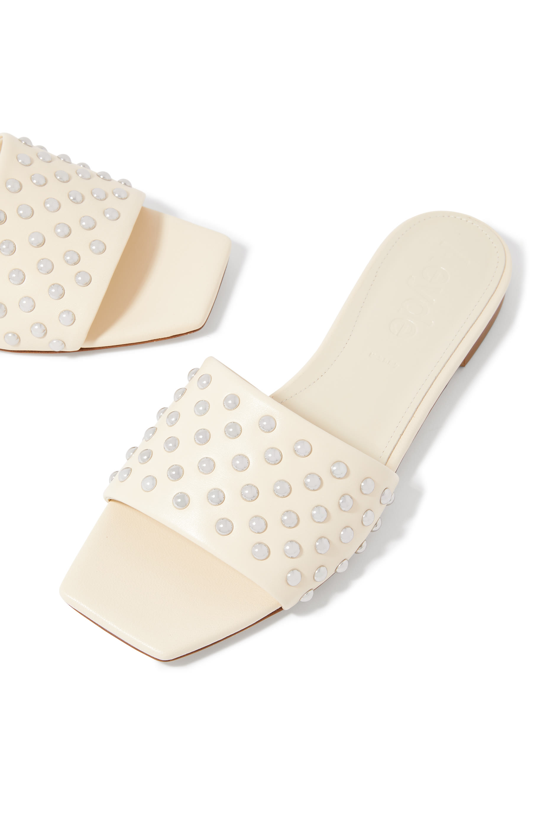 صندل آنا مرصع بأحجار جلد نابا