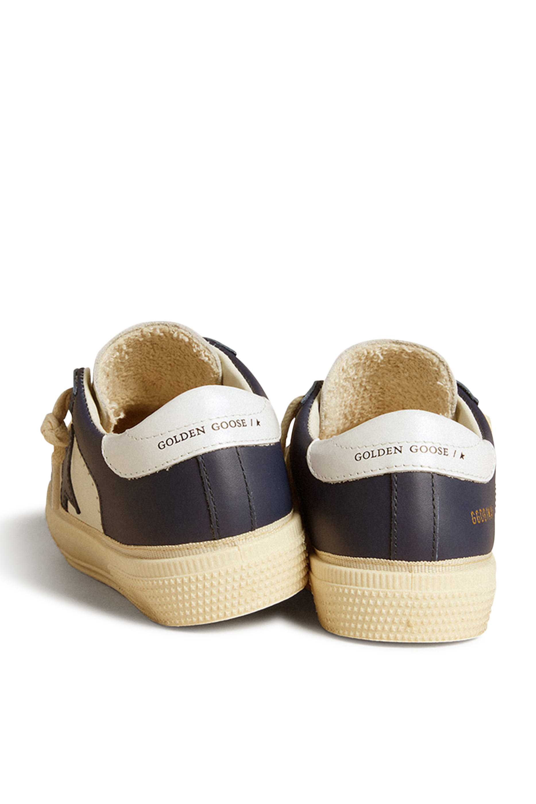 سنيكرز ماي يانج للأطفال