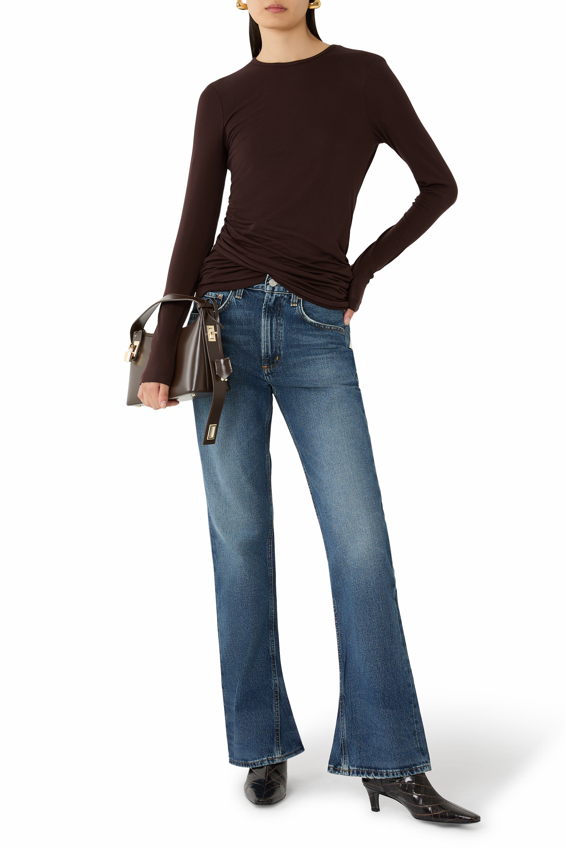 تيشيرت إيف بتفاصيل ملفوفة