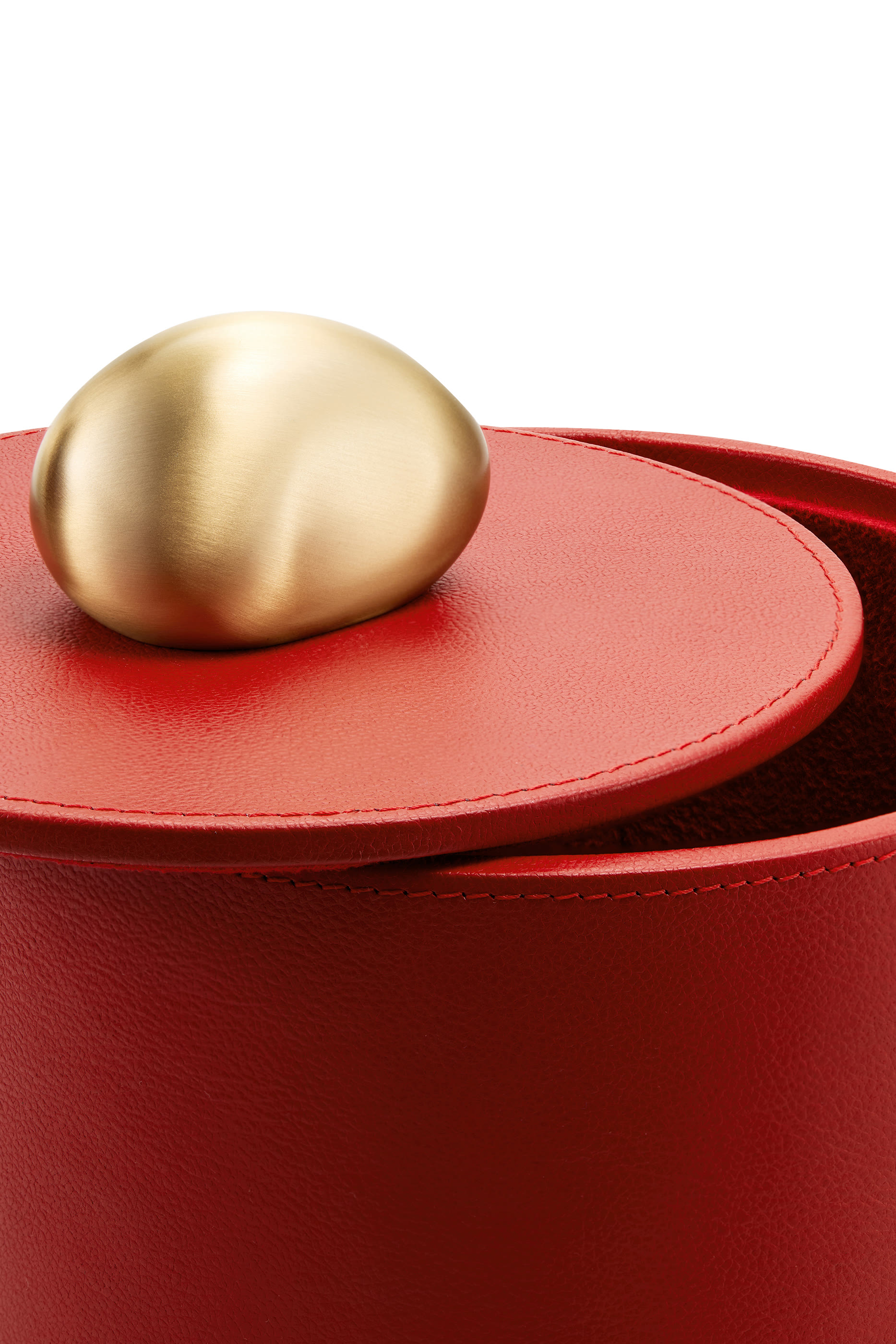 علبة تريـنكيت طويلة بارزة الملمس