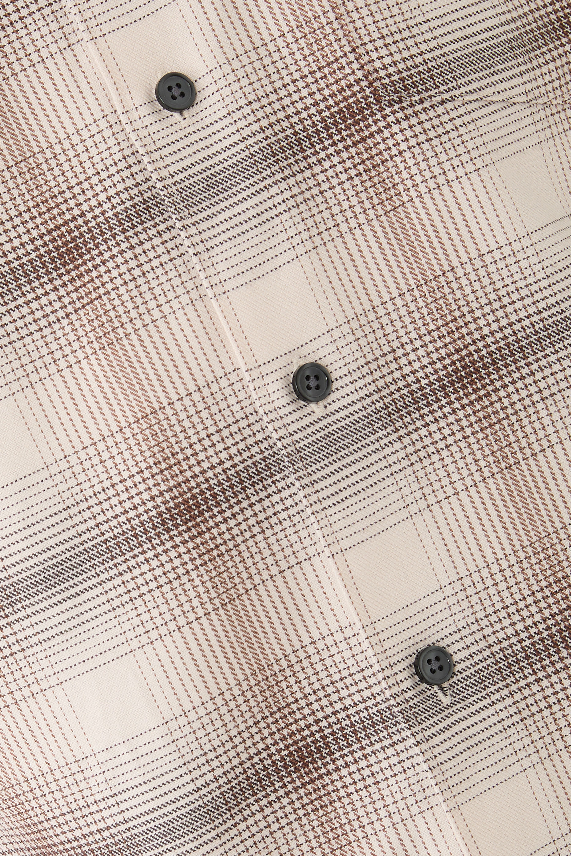 قميص ويكند بنقشة مربعات باهتة