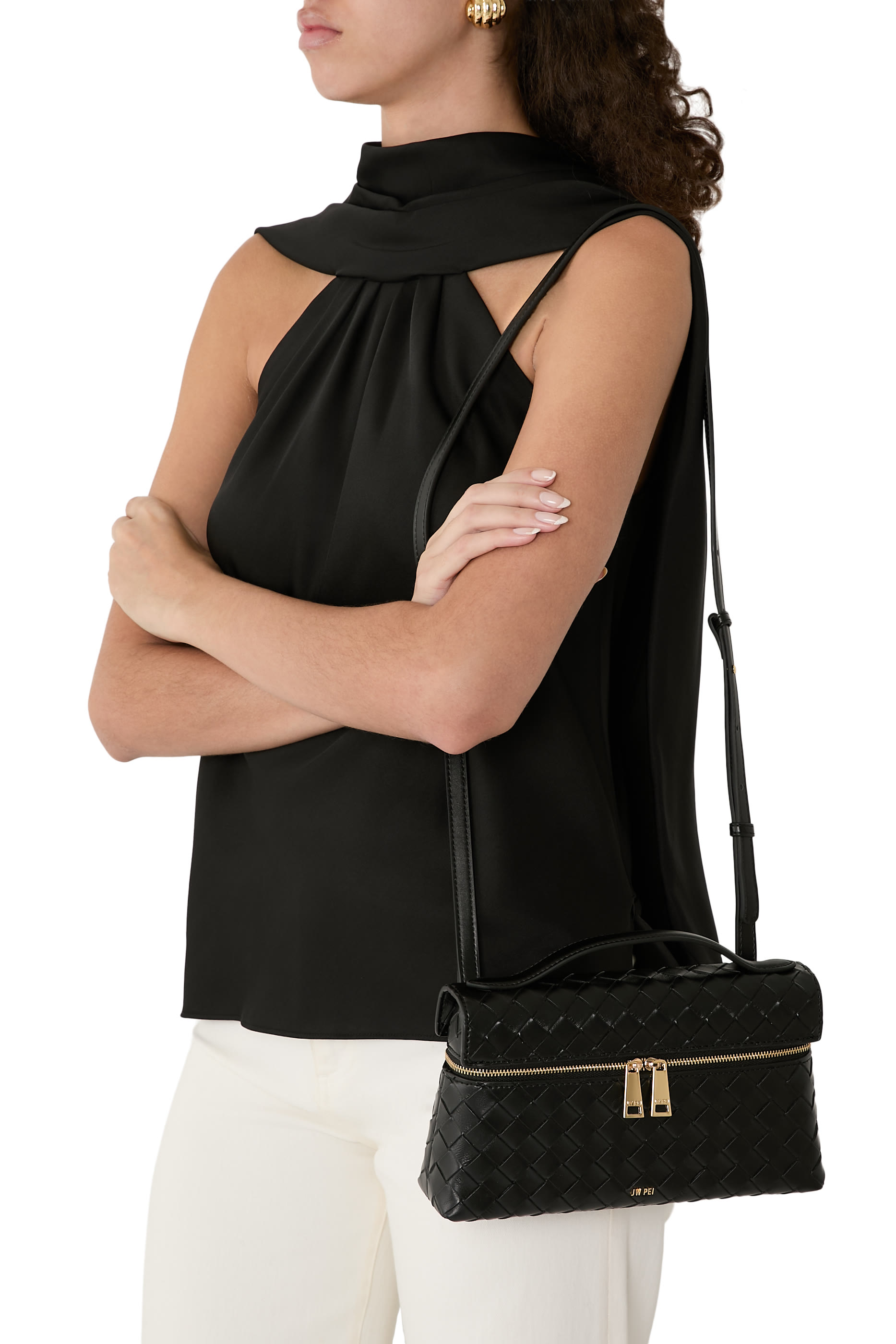 حقيبة ثيا بتصميم متموج بارزة الملمس بيد علوية