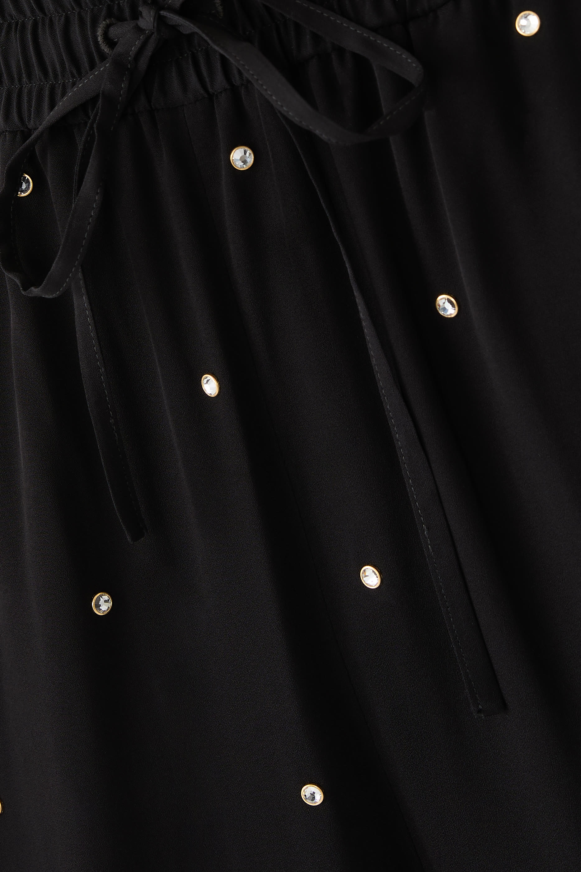 بنطال بكريستال خالي من الرصاص