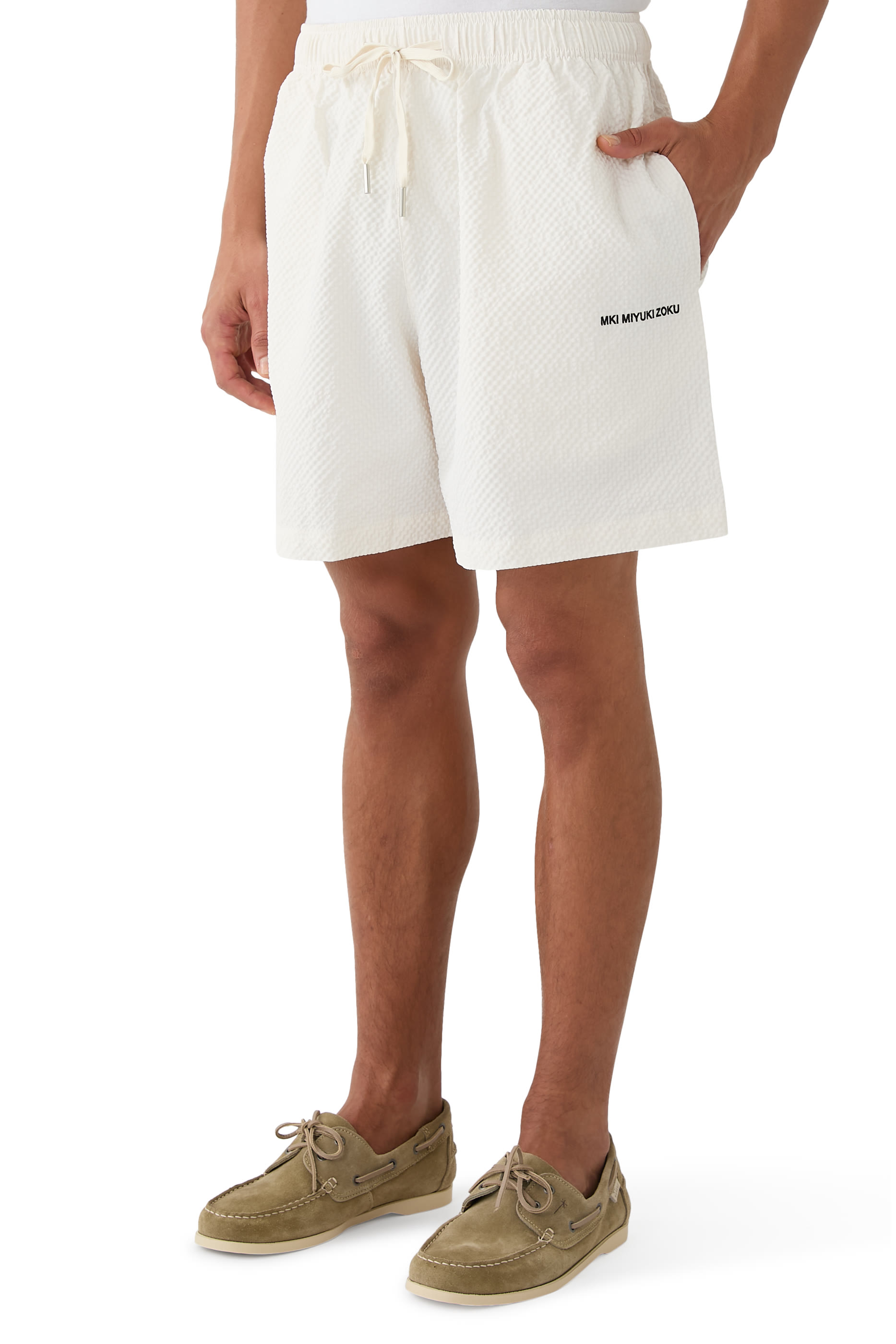 شورت سيرساكر