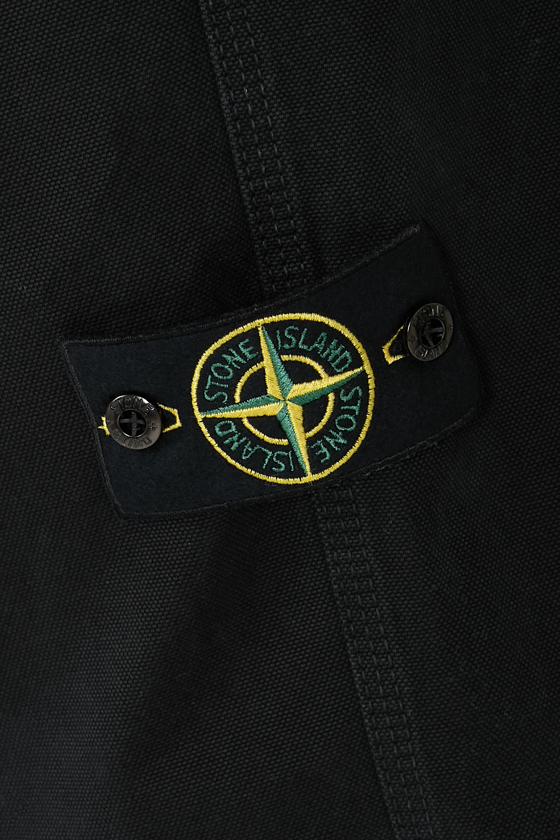 بنطال رياضي بقصة فضفاضة