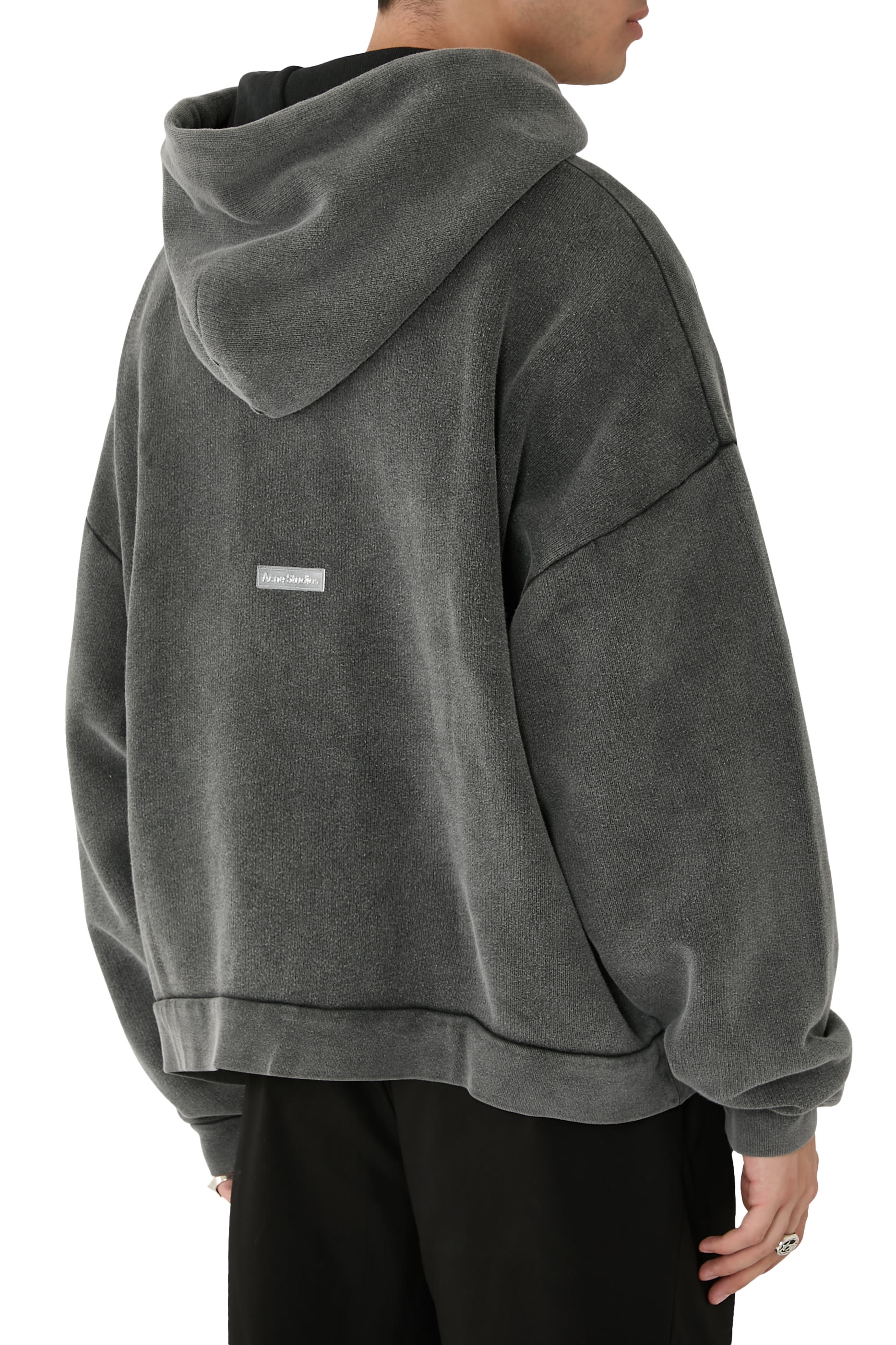 كنزة بغطاء للرأس