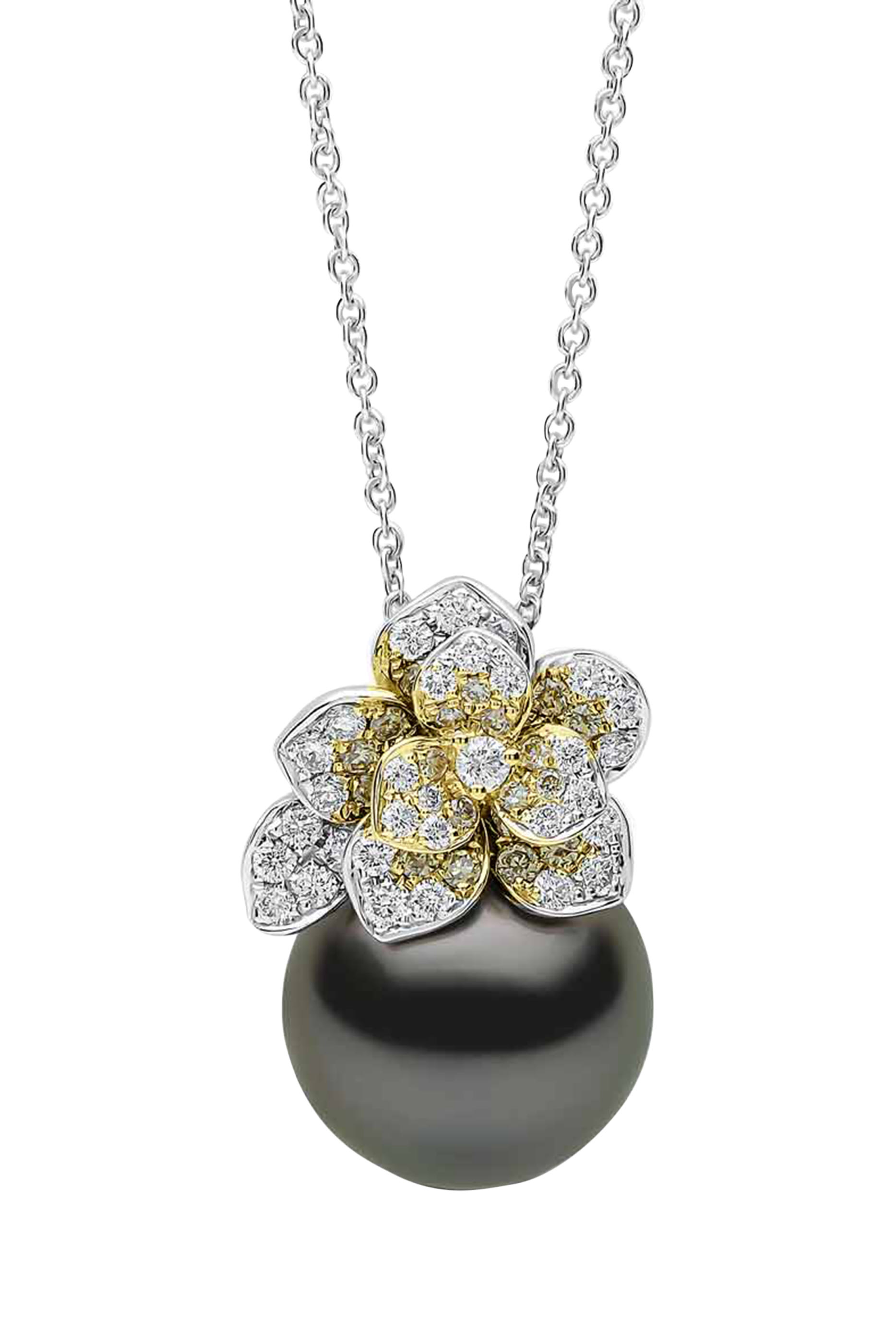 قلادة بدلاية مرصعة بالماس ولؤلؤ تاهيتي، ذهب أبيض عيار 18