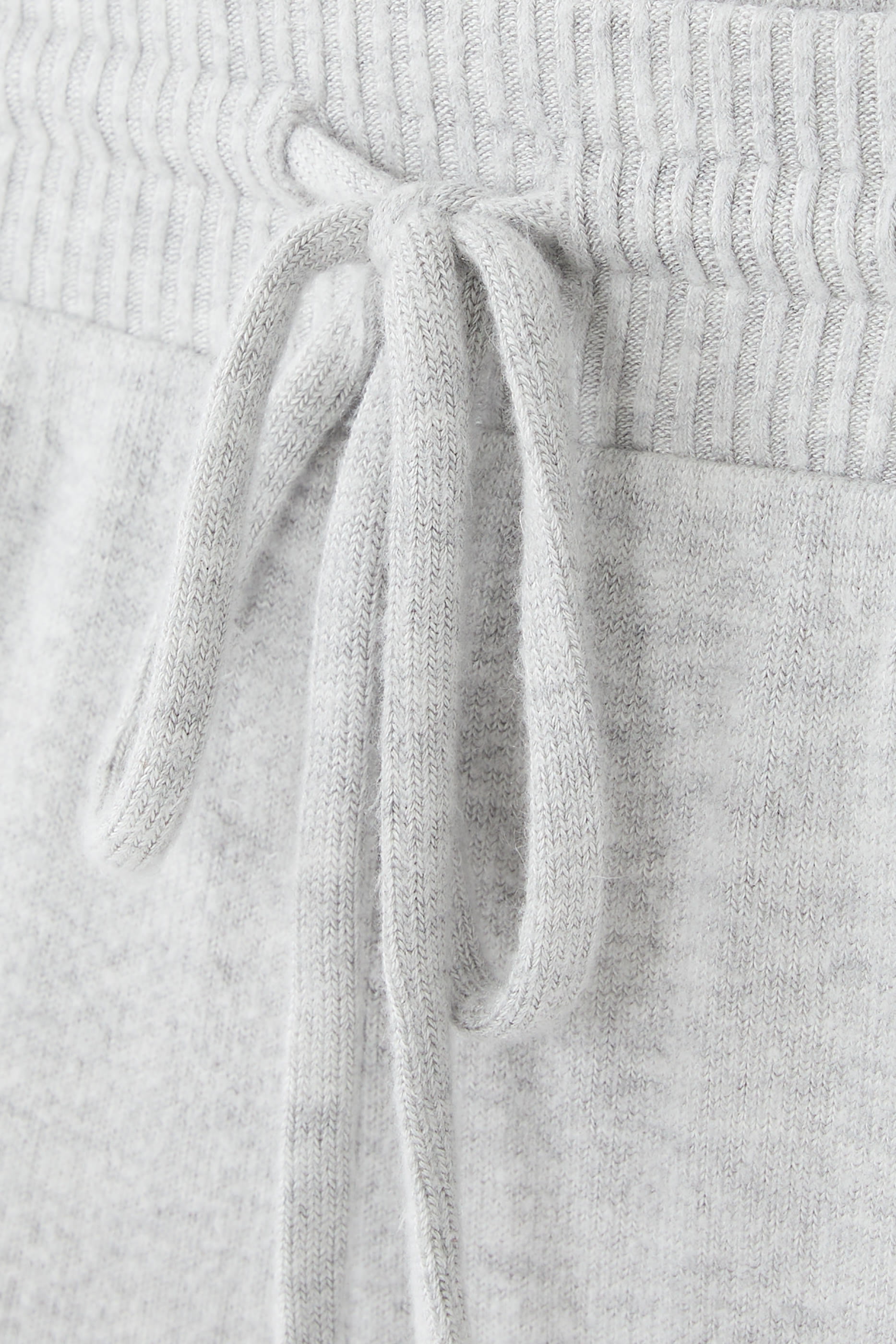 بنطال رياضي كوزي تابم بنطال رياضي كوزي تابم