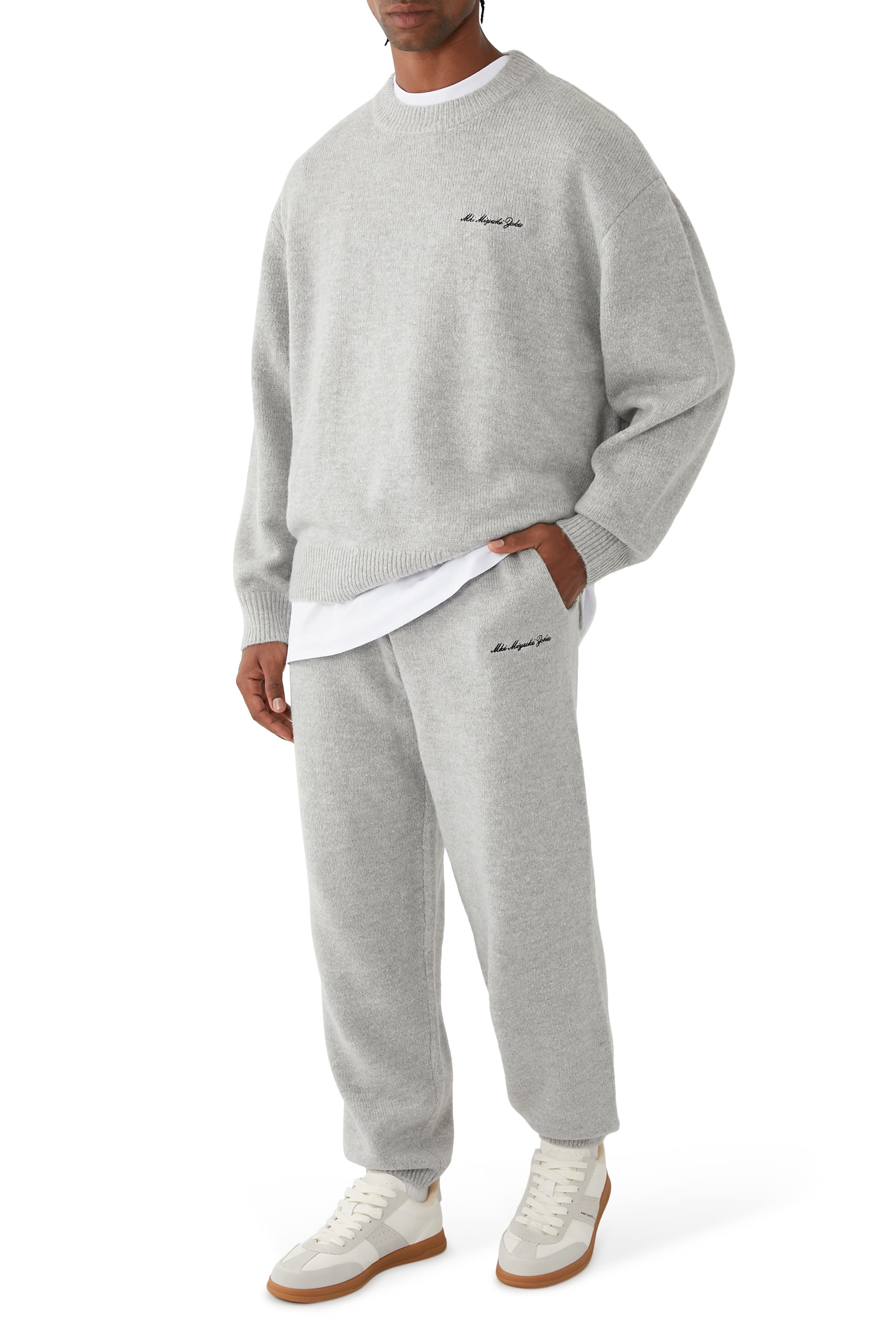 سنيكرز سانتوس